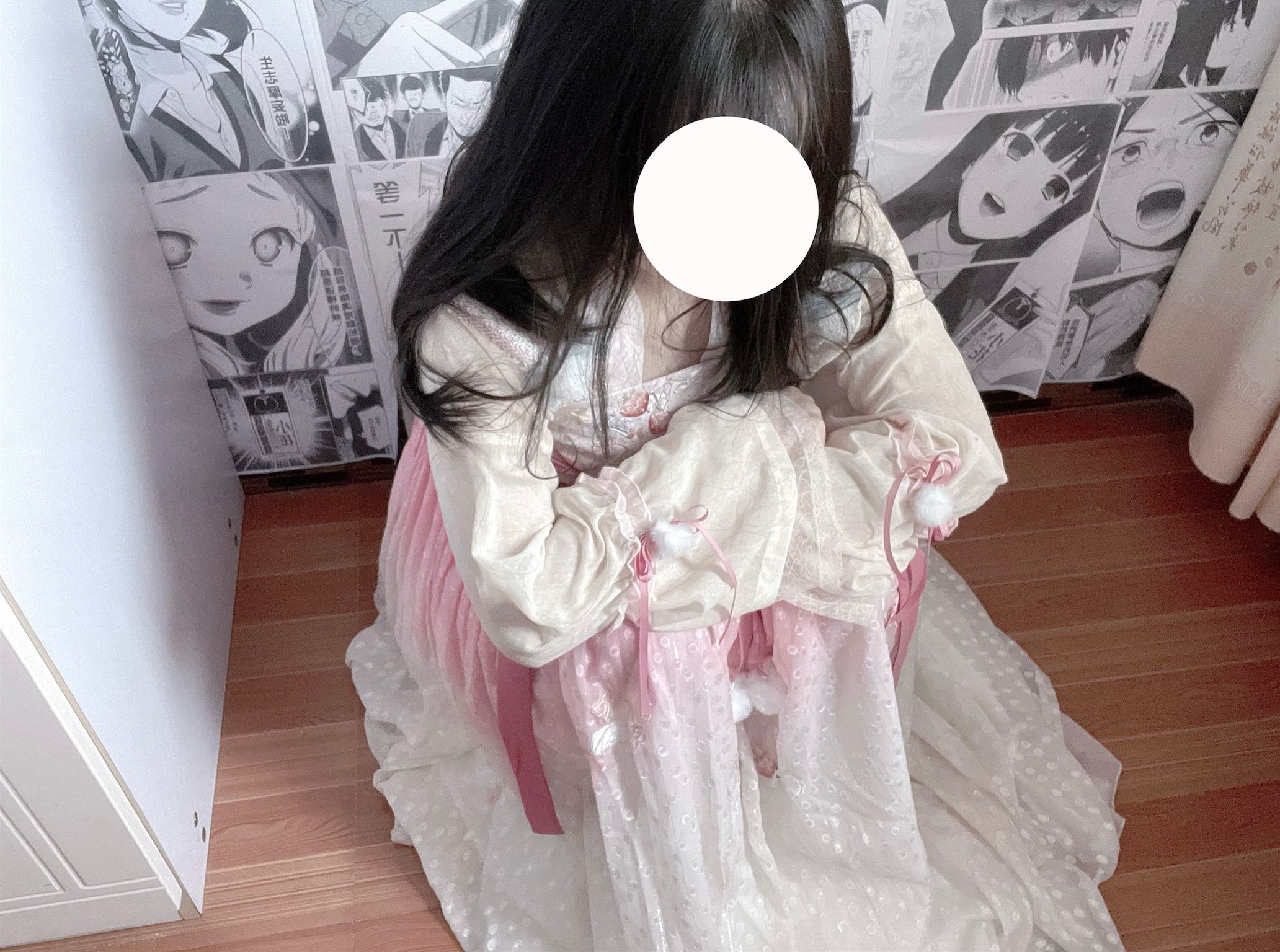 小坦克型女大学： 户外露出 漂亮学生妹私下极度反差 性瘾小母狗