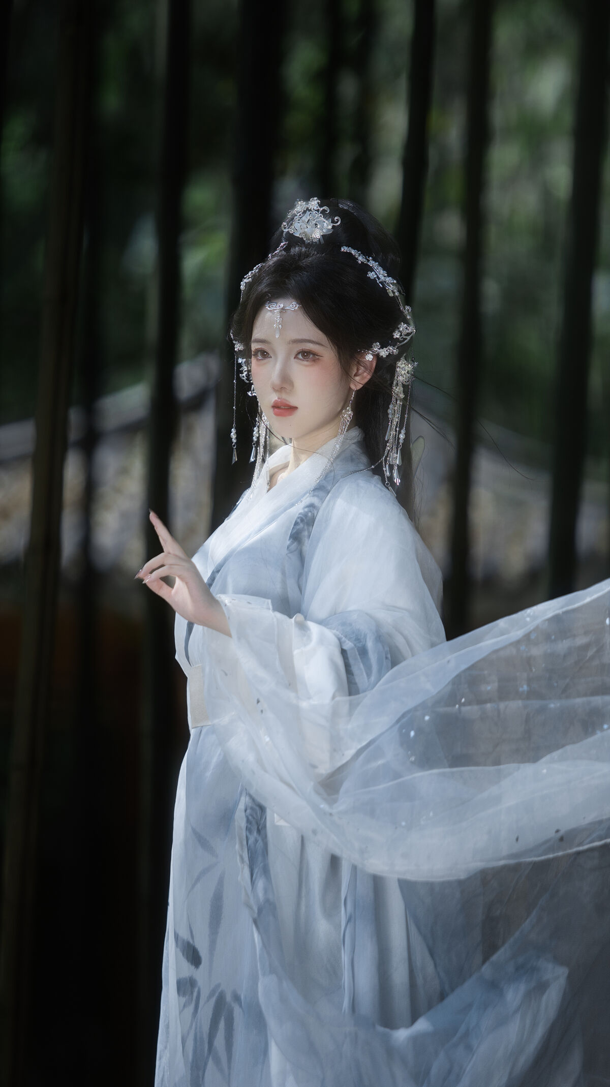 YiTuYu艺图语 Vol.10525 Yi Ming