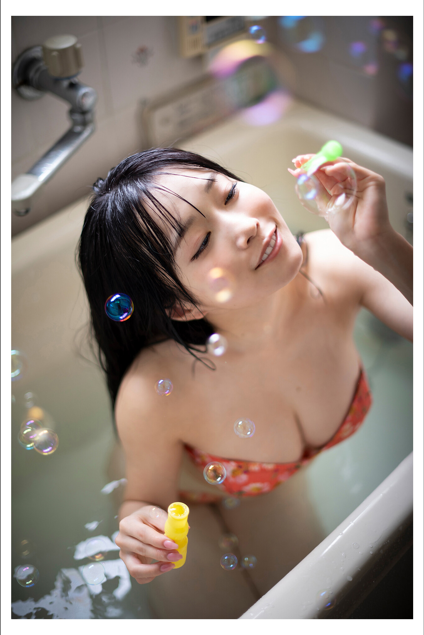 [Photobook] 2025.09.10 岸みゆ レトロとろとろDIARY PARADEデジタルフォトブック
