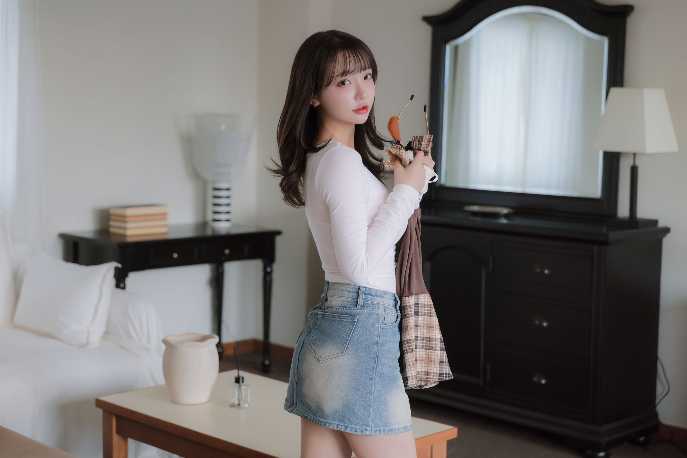 Son Ye-Eun (손예은): 2025 X-Mas Offline 113 Son Ye-Eun (손예은): 2025 X-Mas Offline
