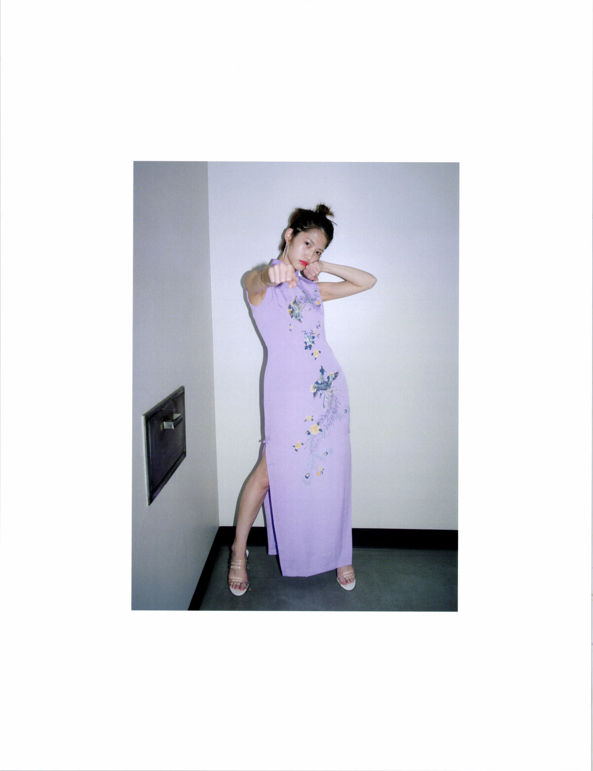 Yumi Wakatsuki 若月佑美 - 写真集 アンド チョコレート
