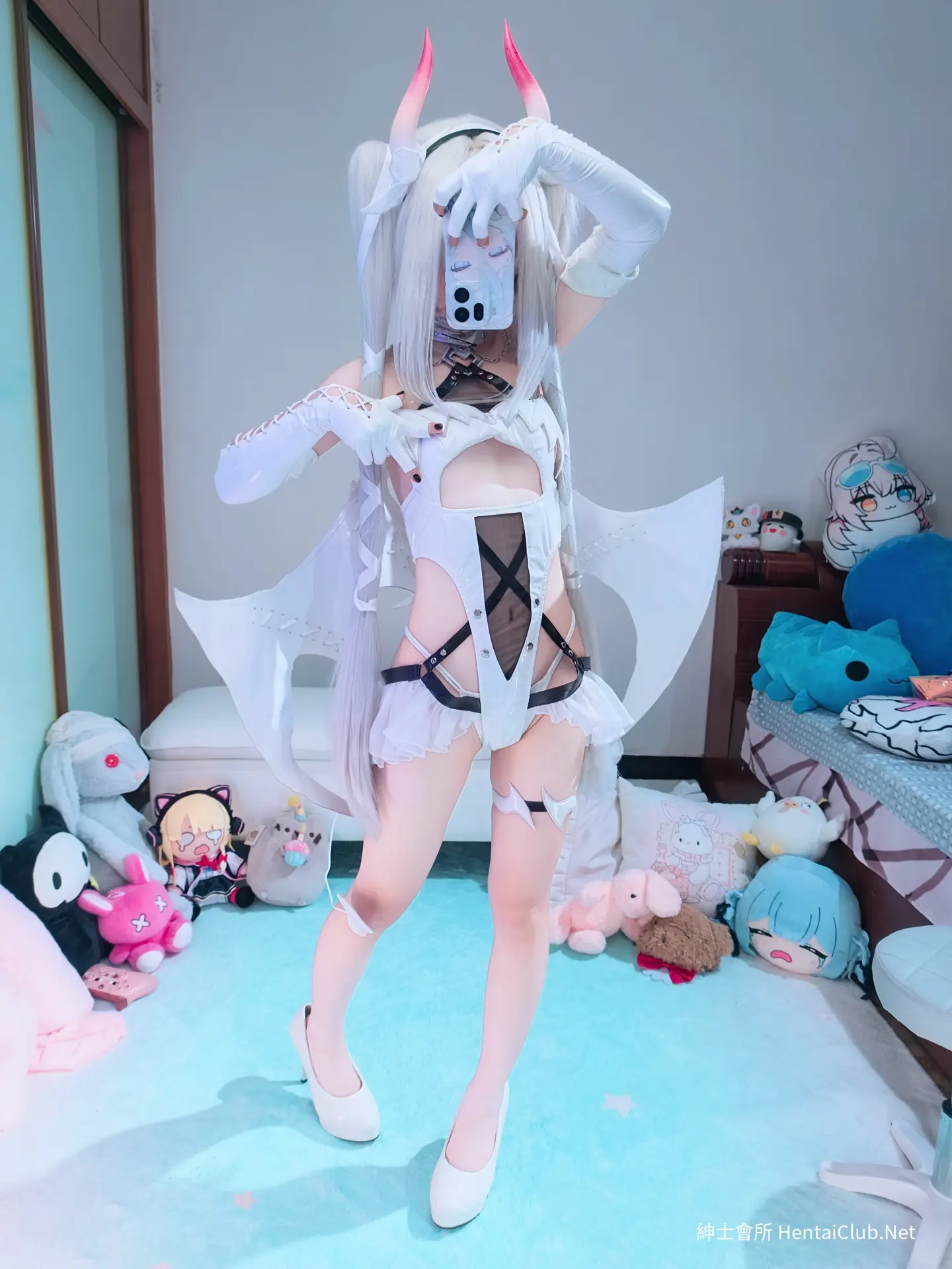 冷reng NIKKE 白兔 恶魔 82 冷reng NIKKE 白兔 恶魔