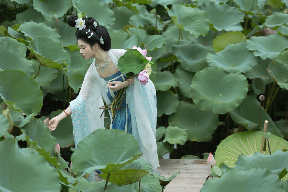 YiTuYu艺图语 Vol.10268 Mao Jiang