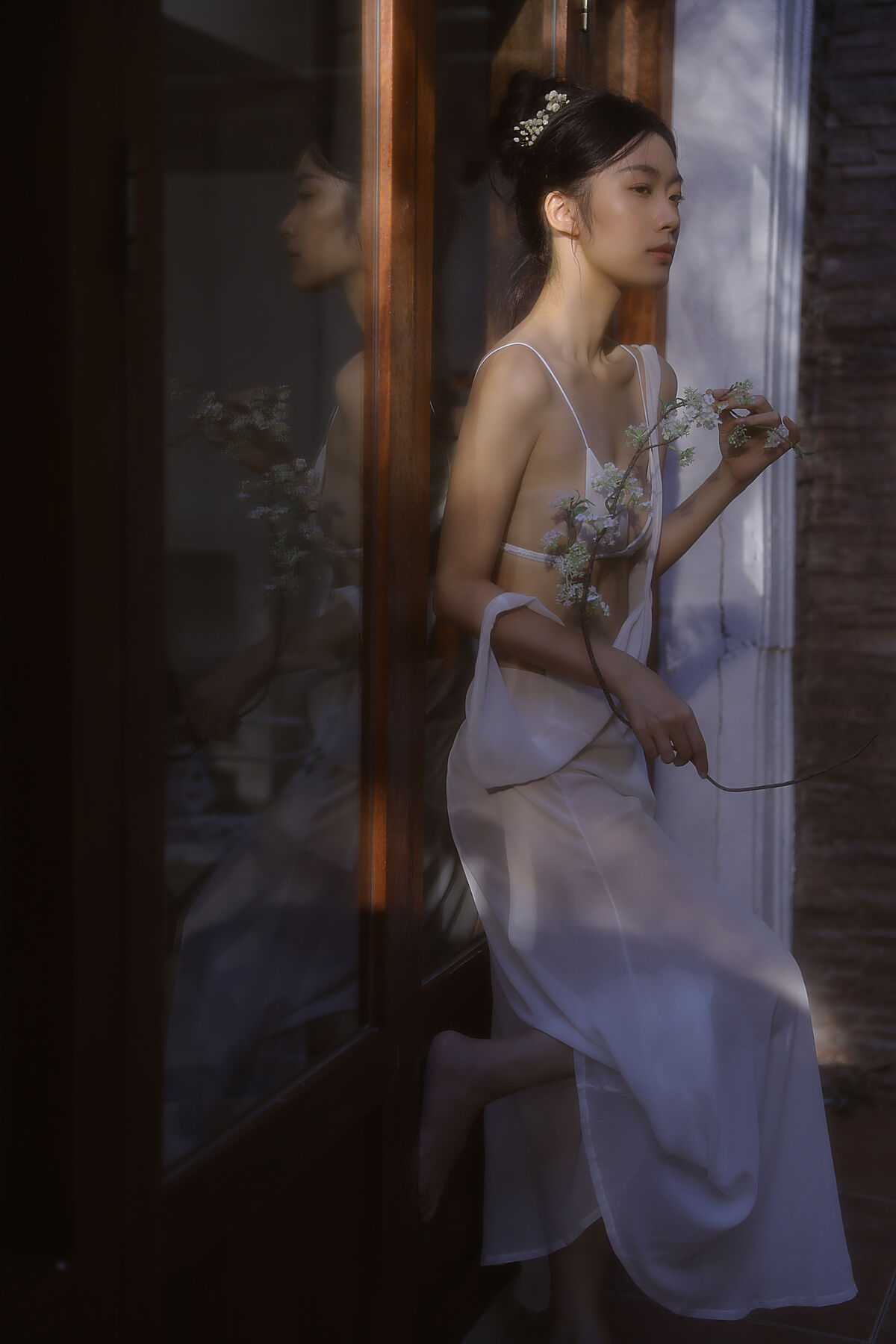 YiTuYu艺图语 Vol.10305 Liu Liu