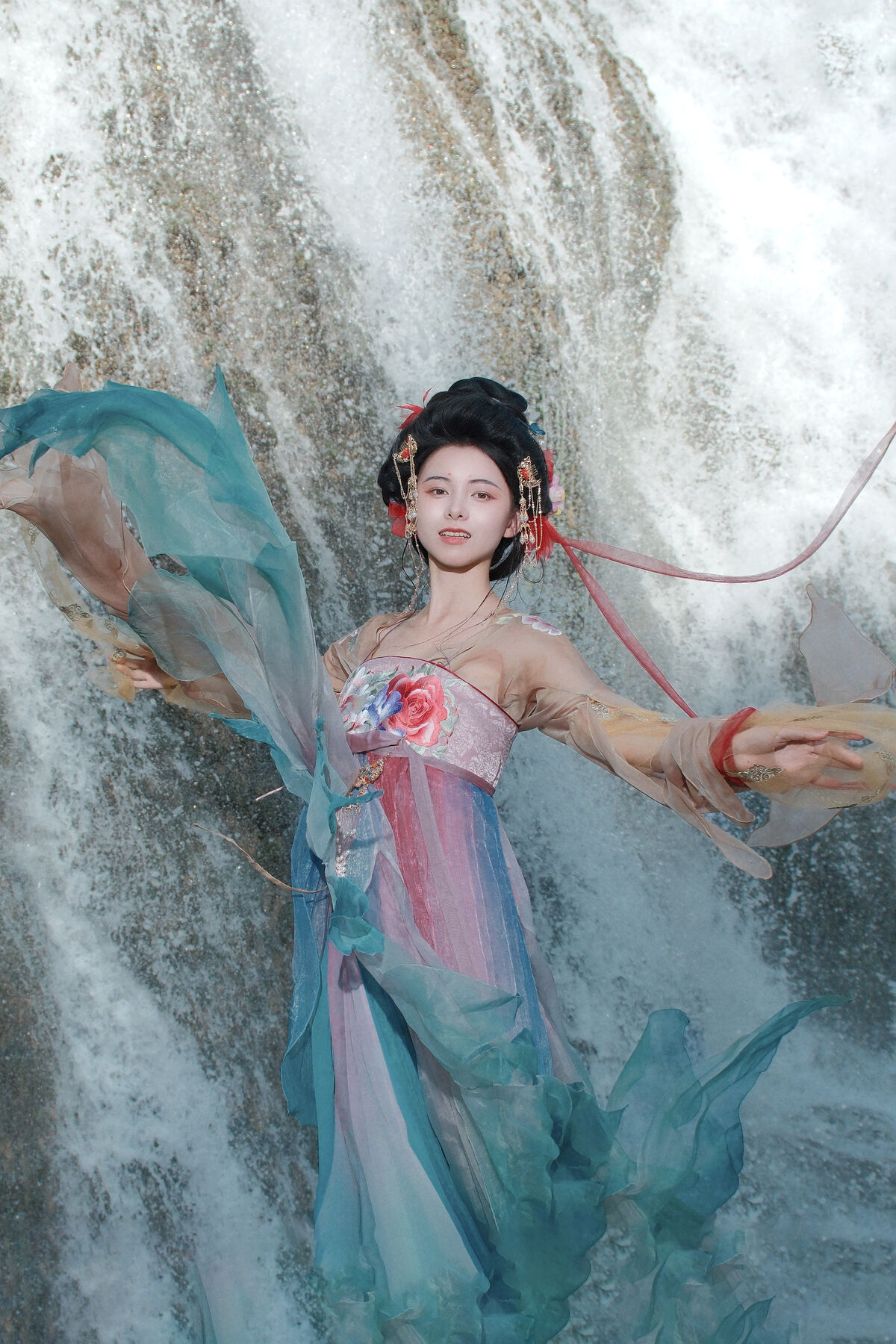 YiTuYu艺图语 Vol.10541 Yi Xin