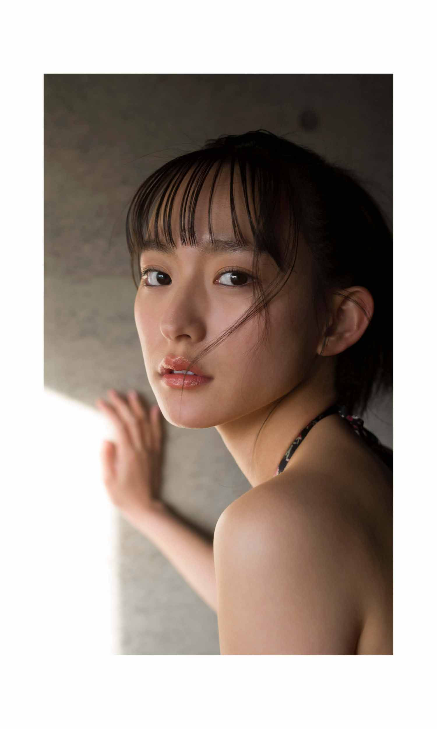 [Weekly Photobook] Kanami Takasaki 高崎かなみ写真集「月刊 高崎かなみ 二巻」 週プレ PHOTO BOOK