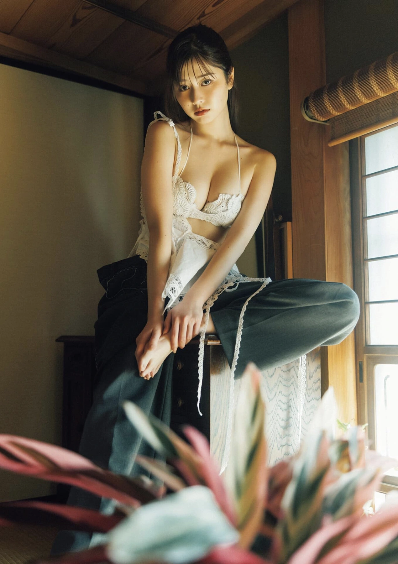 Idol Gravure Selection, B.L.T. 2026.05 (ビー・エル・ティー 2026年5月号)