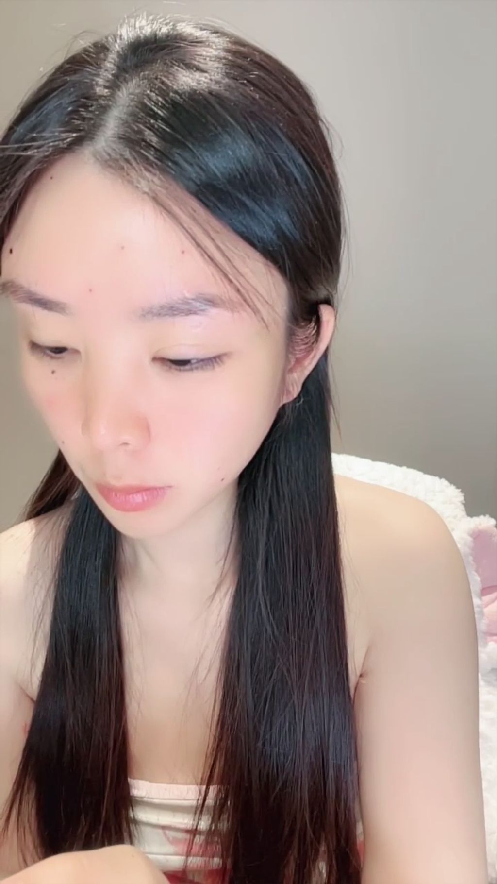 小爱： 舞蹈系气质女神 妖娆热舞 激烈喷水