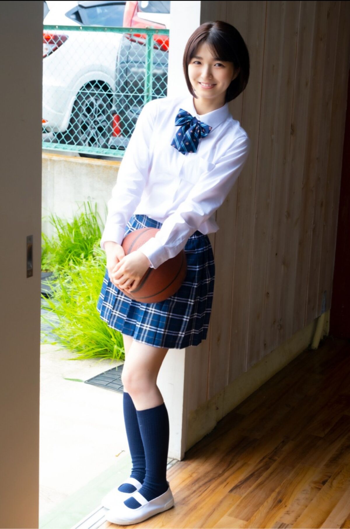 Sumire Kuramoto 倉本すみれ - Youth Aoharu 青春アオハル