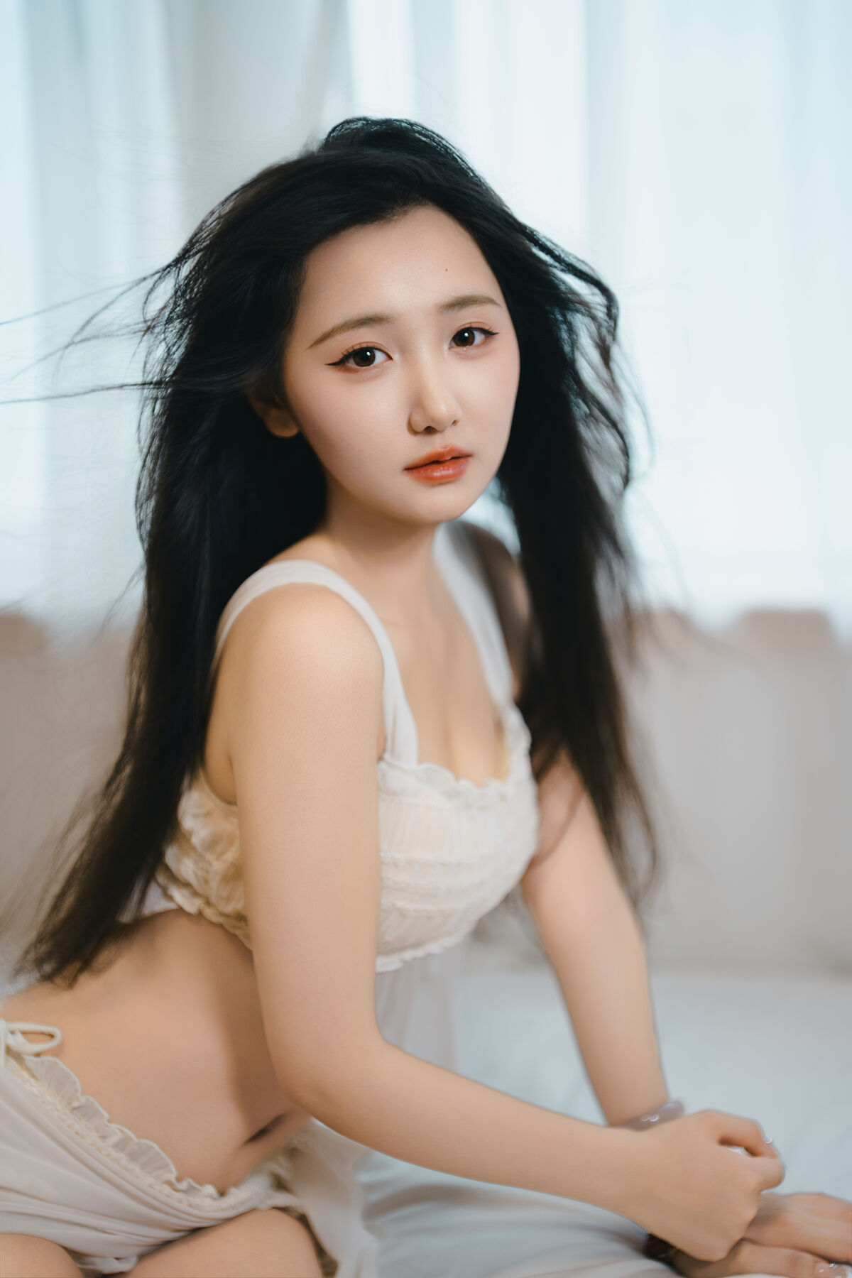 YiTuYu艺图语 Vol.10516 oyee
