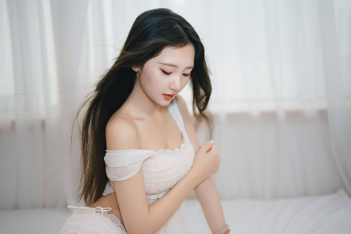 YiTuYu艺图语 Vol.10516 oyee