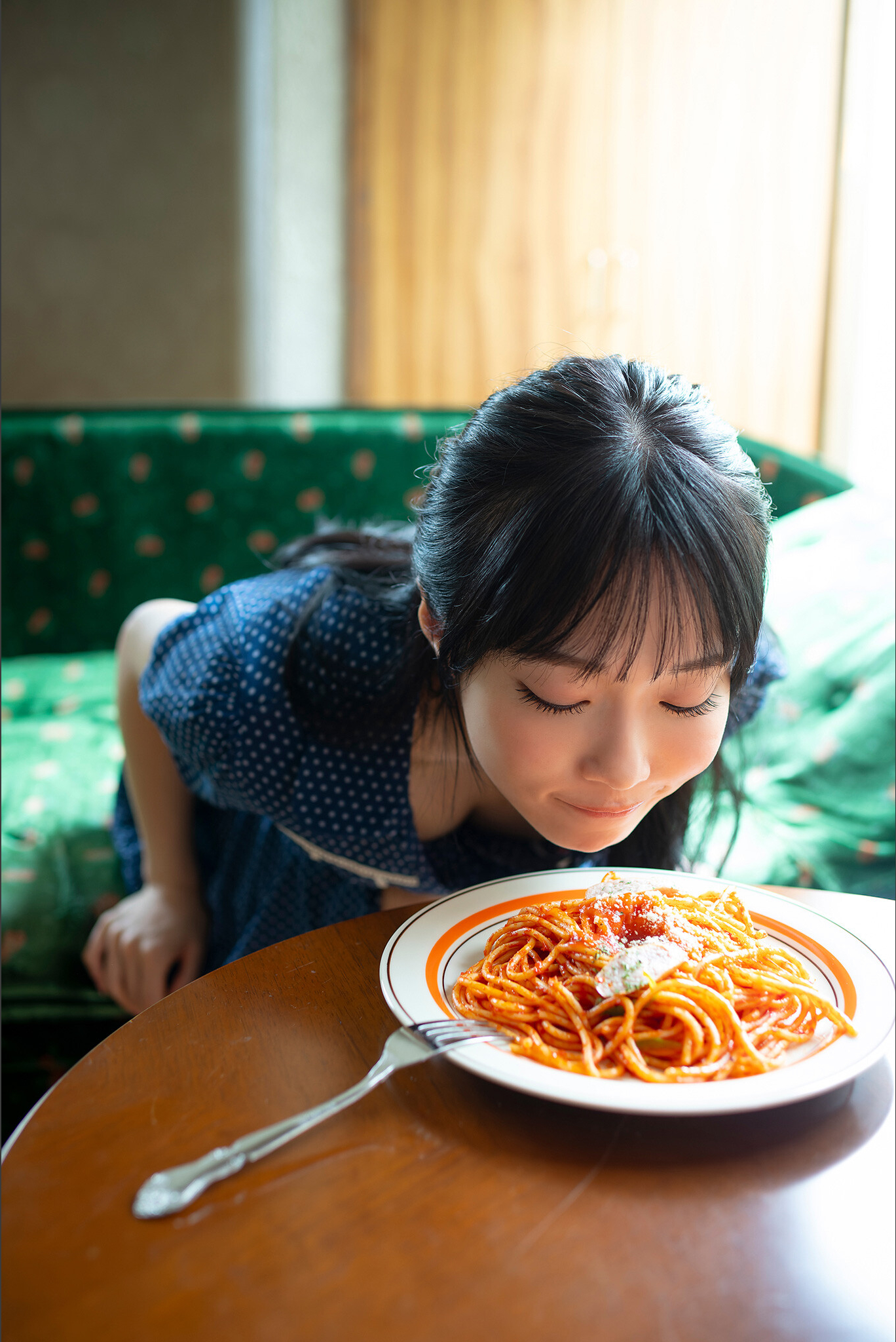 [Photobook] 2025.09.10 岸みゆ レトロとろとろDIARY PARADEデジタルフォトブック