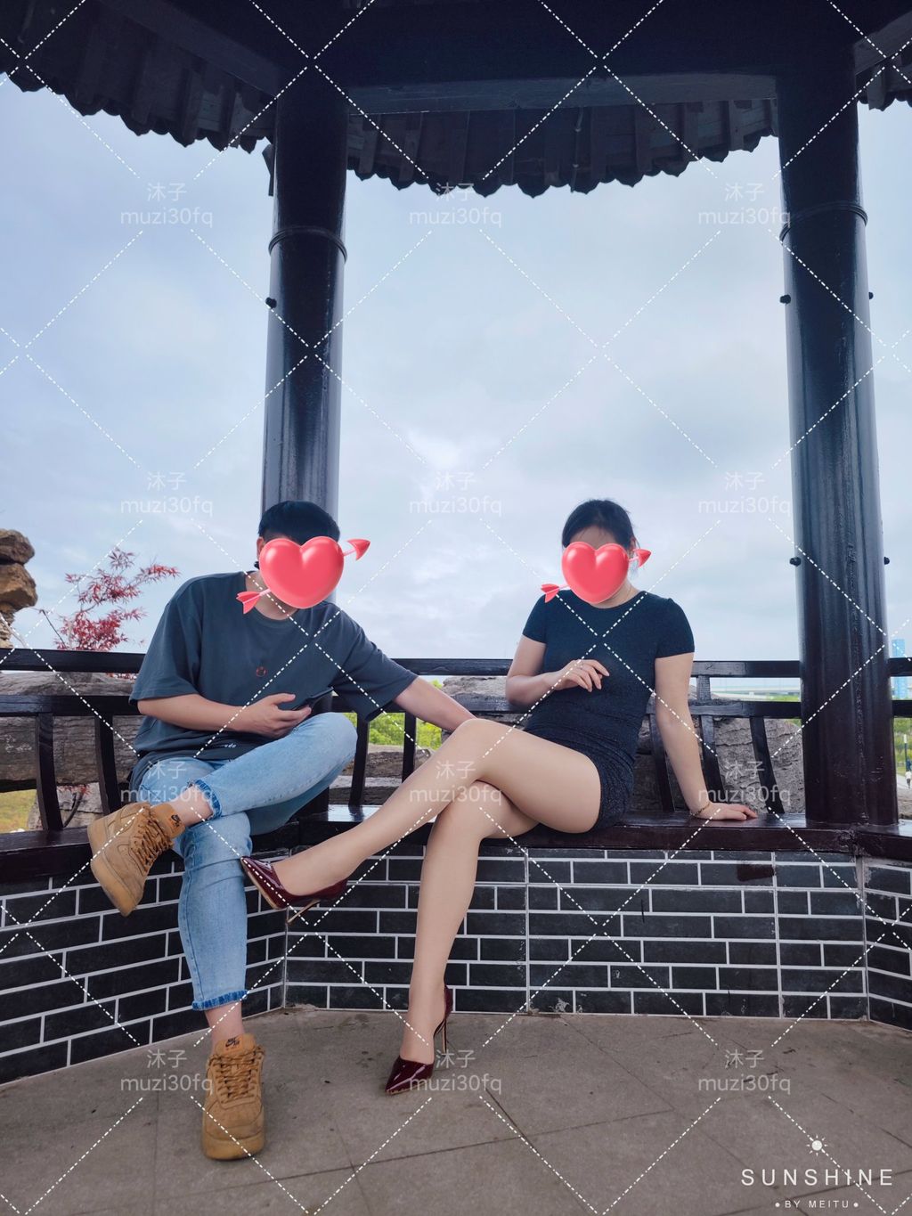 [OtherXXX] 沐子： 人前露出极品人妻