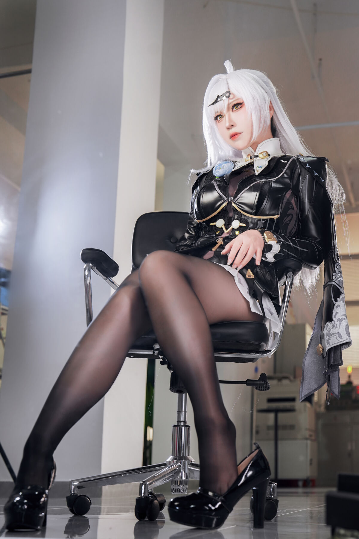 Coser@半半子 - 绝区零 儀玄師匠 墨形影踪
