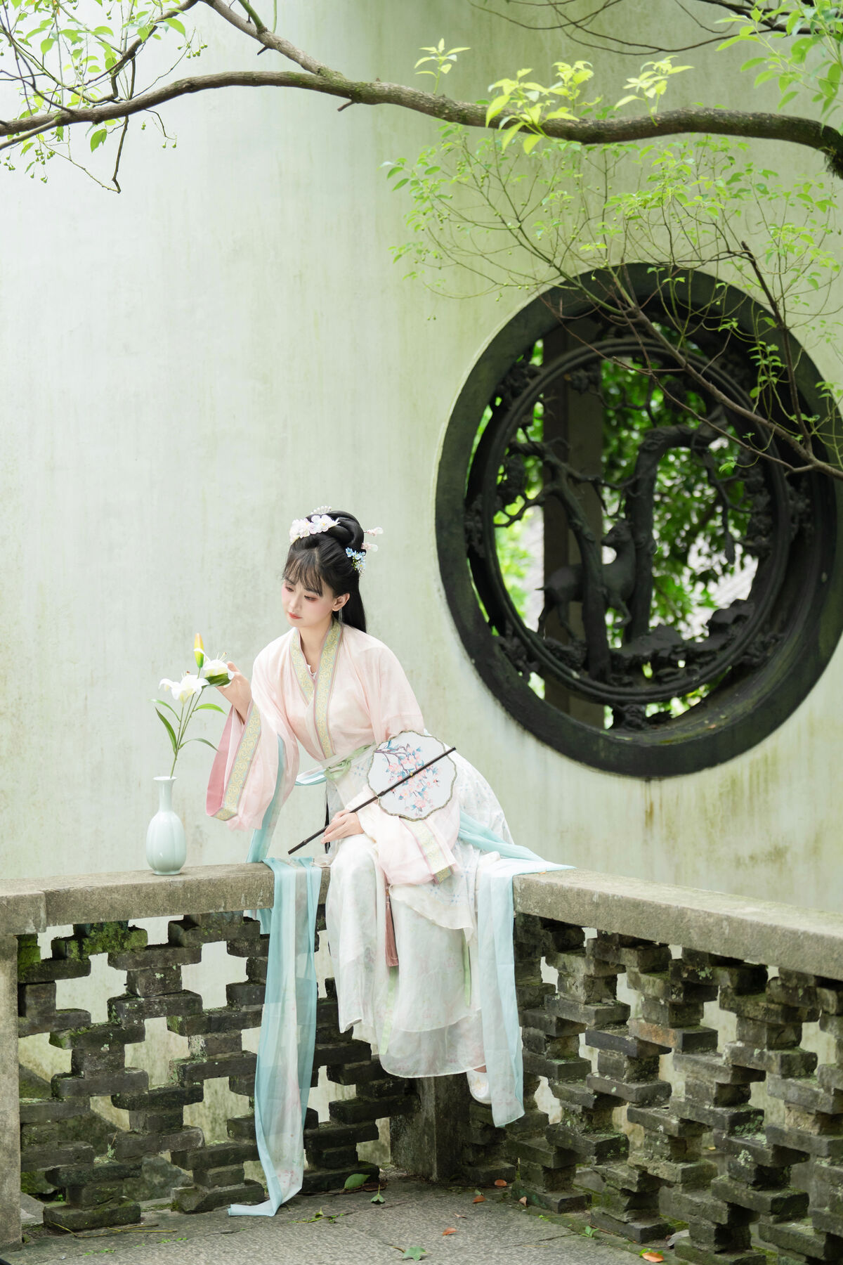 YiTuYu艺图语 Vol.10585 Jiao Yi Zhi Sui Sui 43 YiTuYu艺图语 Vol.10585 Jiao Yi Zhi Sui Sui