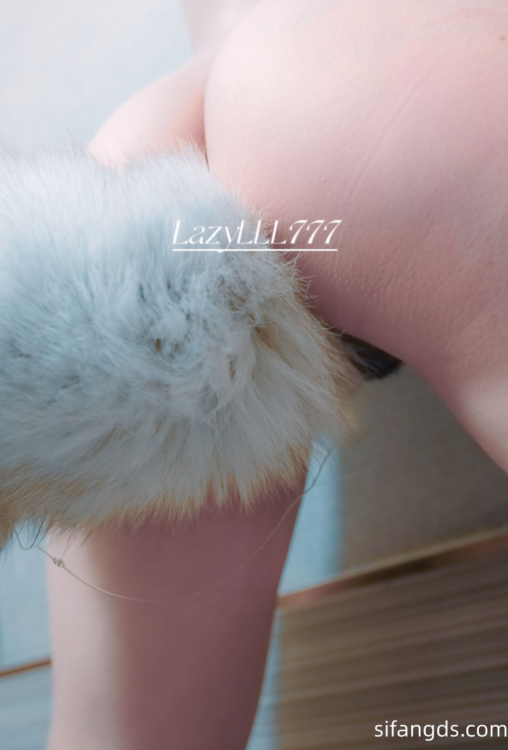 [OtherXXX] LazyLLL777(阿七)： 网红摄影师 全尺度唯美私拍