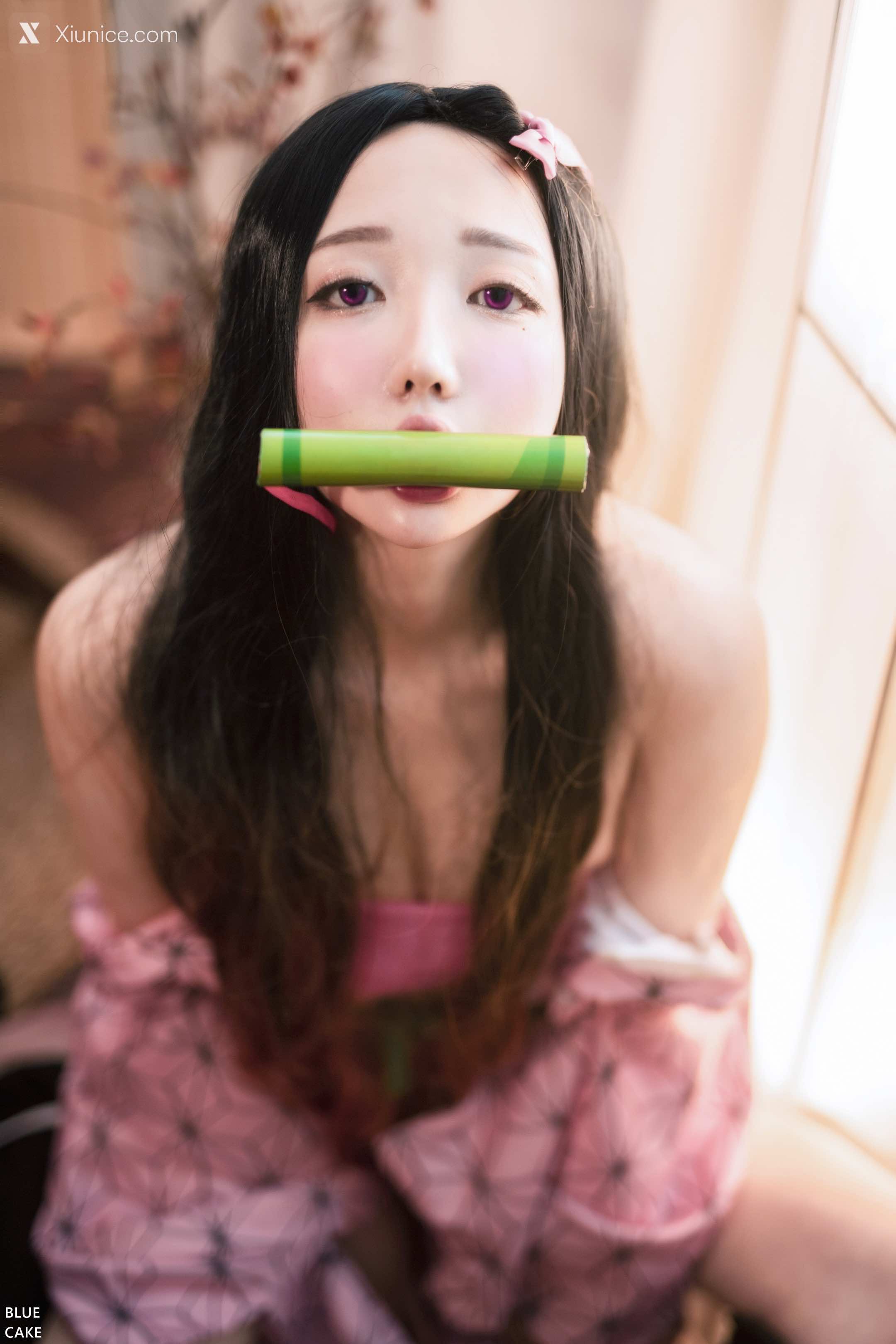 BLUECAKE Son Ye-Eun (손예은) – Pink Oni 4K