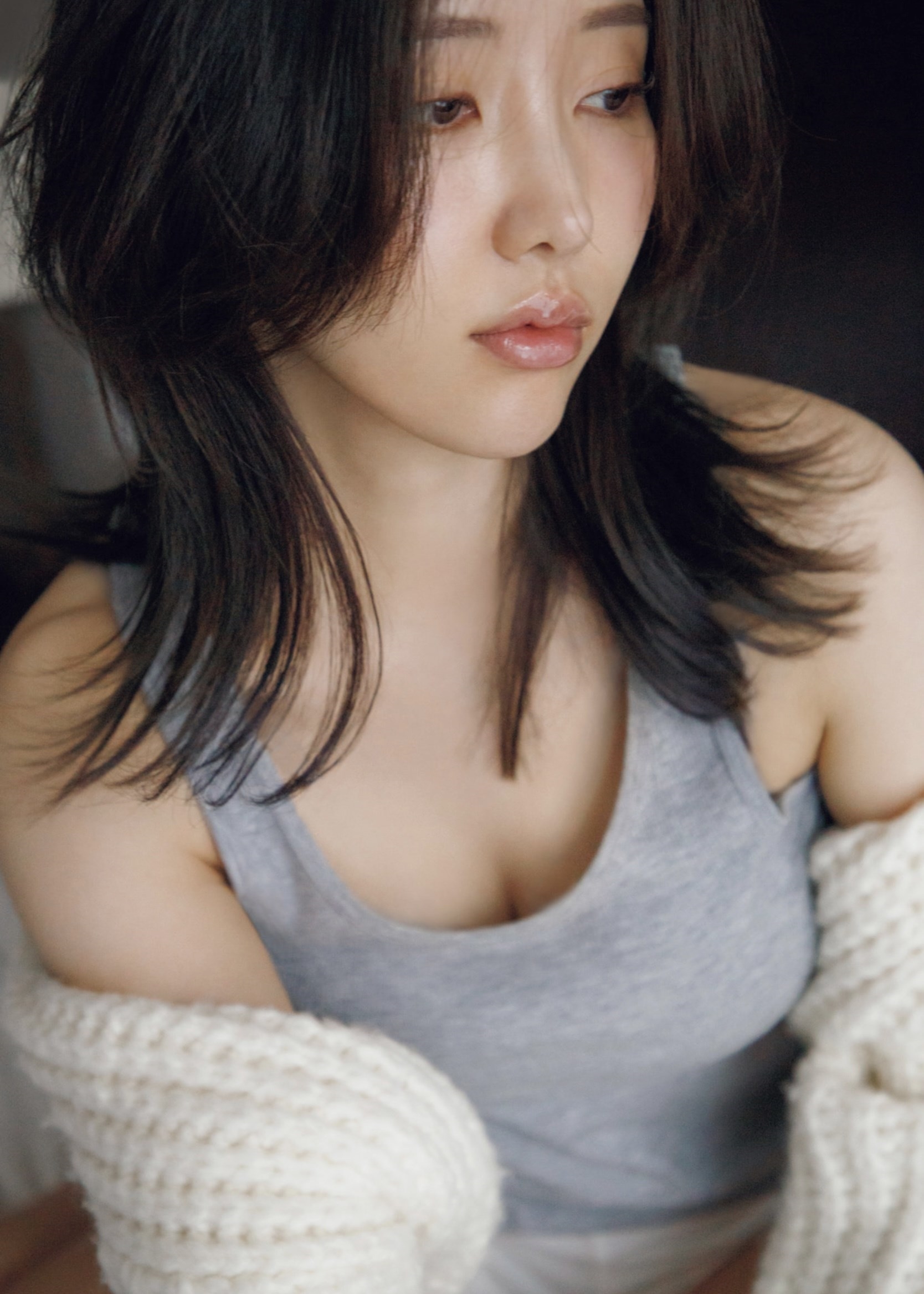 [Photobook] 志崎樺音1st写真集 unplugged