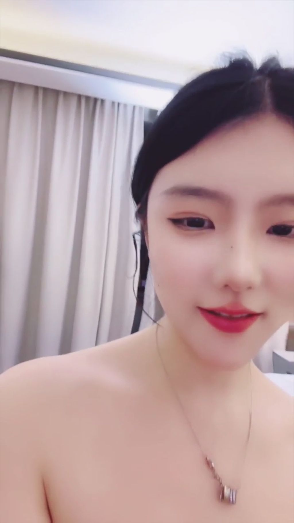 兔兔奶奶： 双气质女神 全尺度大秀录播