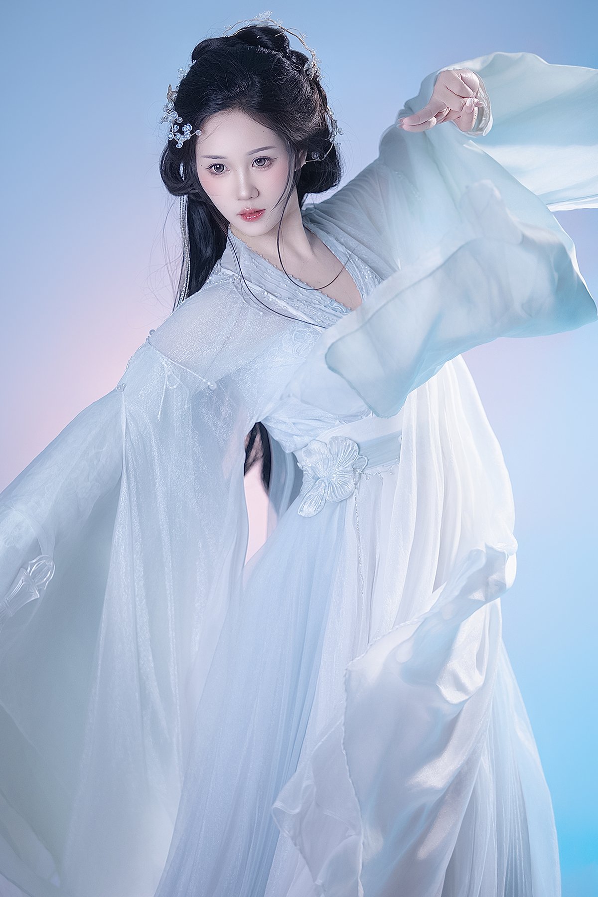 YiTuYu艺图语 Vol.10498 Yi Ming