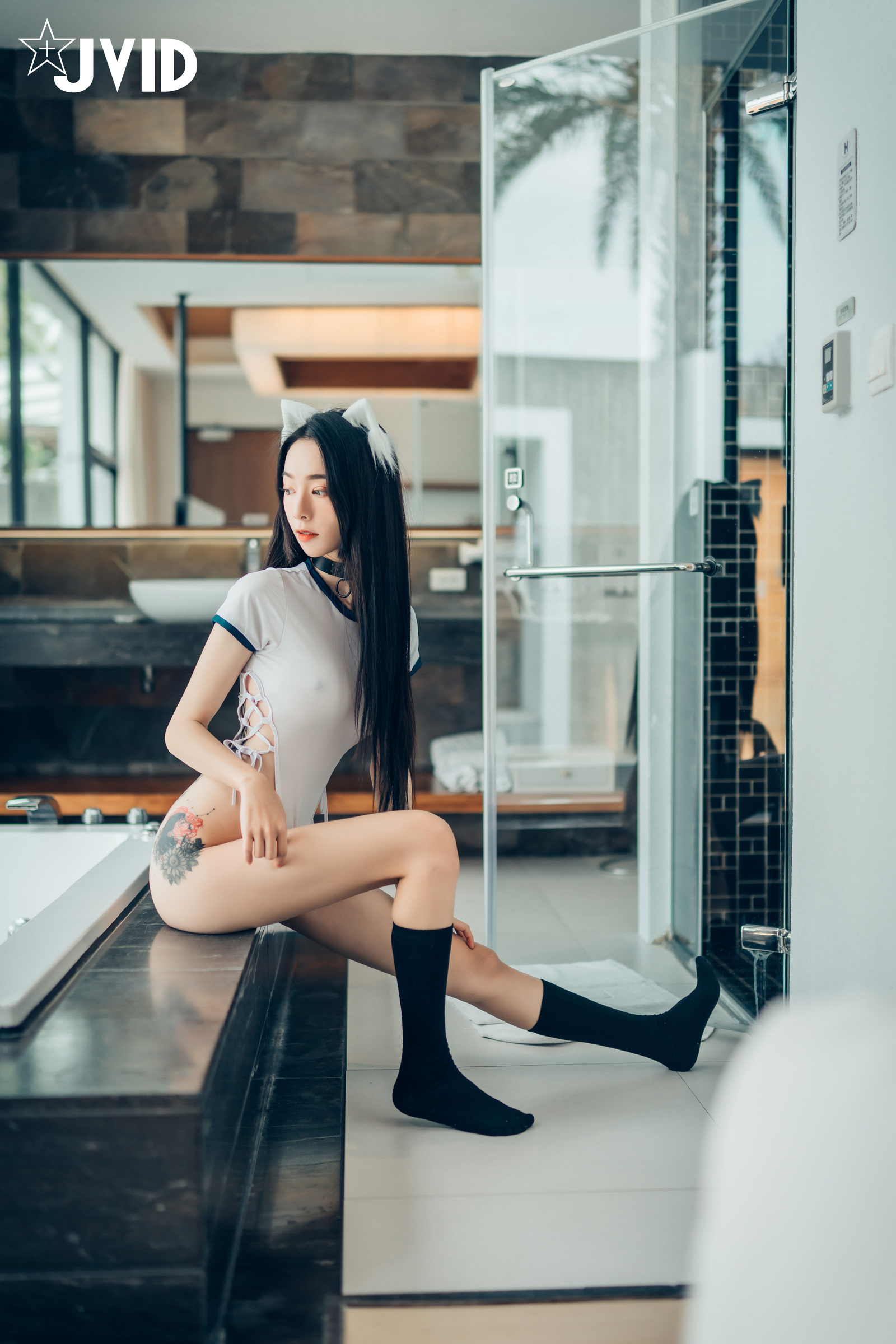 [JVID] 飘飘 – 猫娘女友-全真空死库水女仆-足控-激凸透点