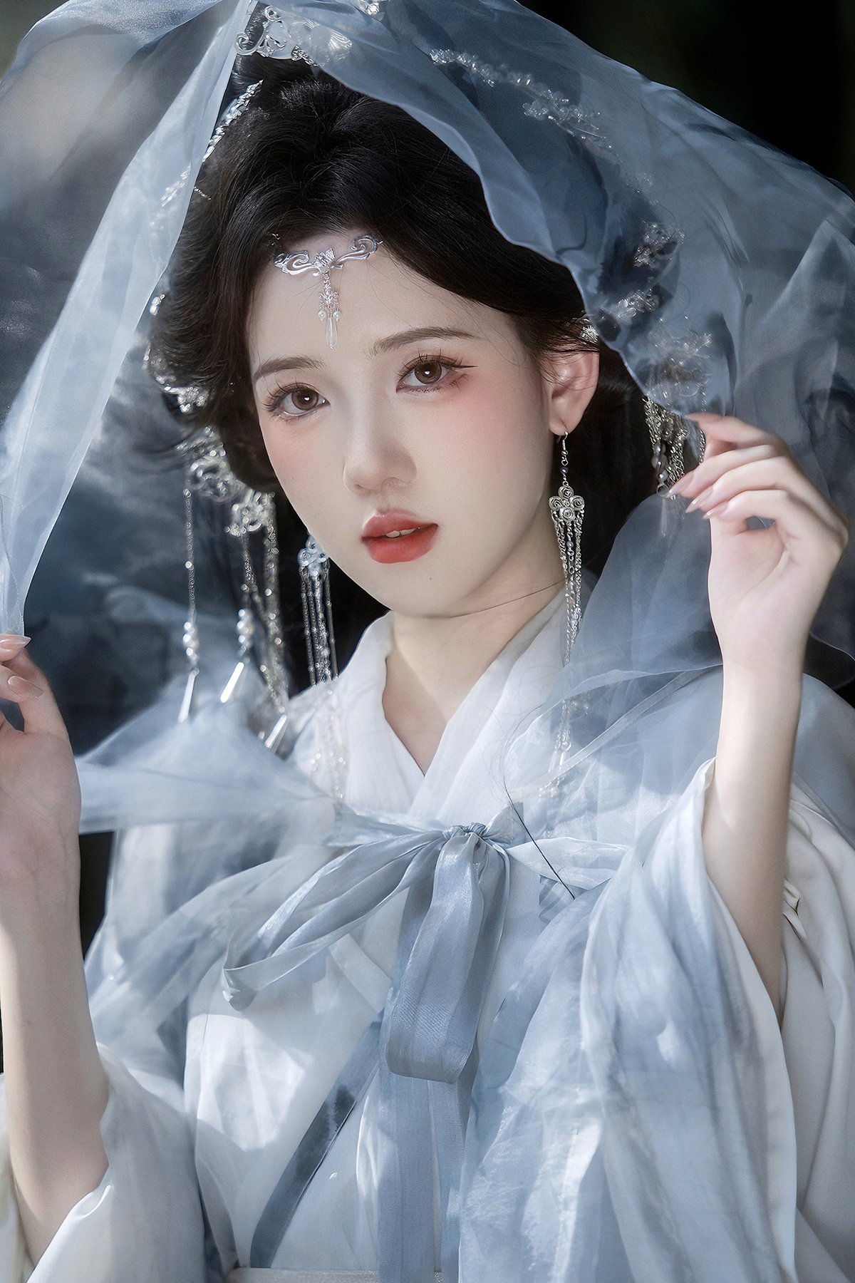 YiTuYu艺图语 Vol.10525 Yi Ming