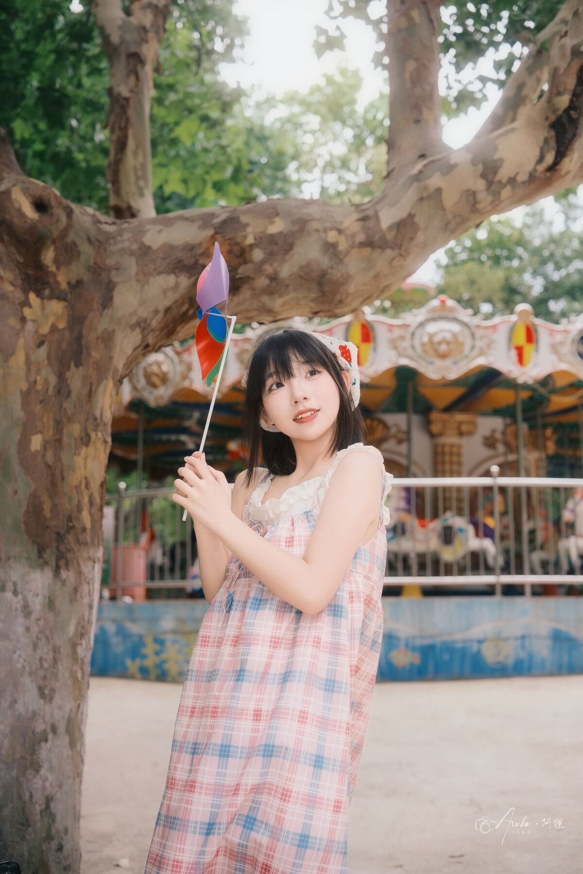 YiTuYu艺图语 Vol.10342 Yi Ming