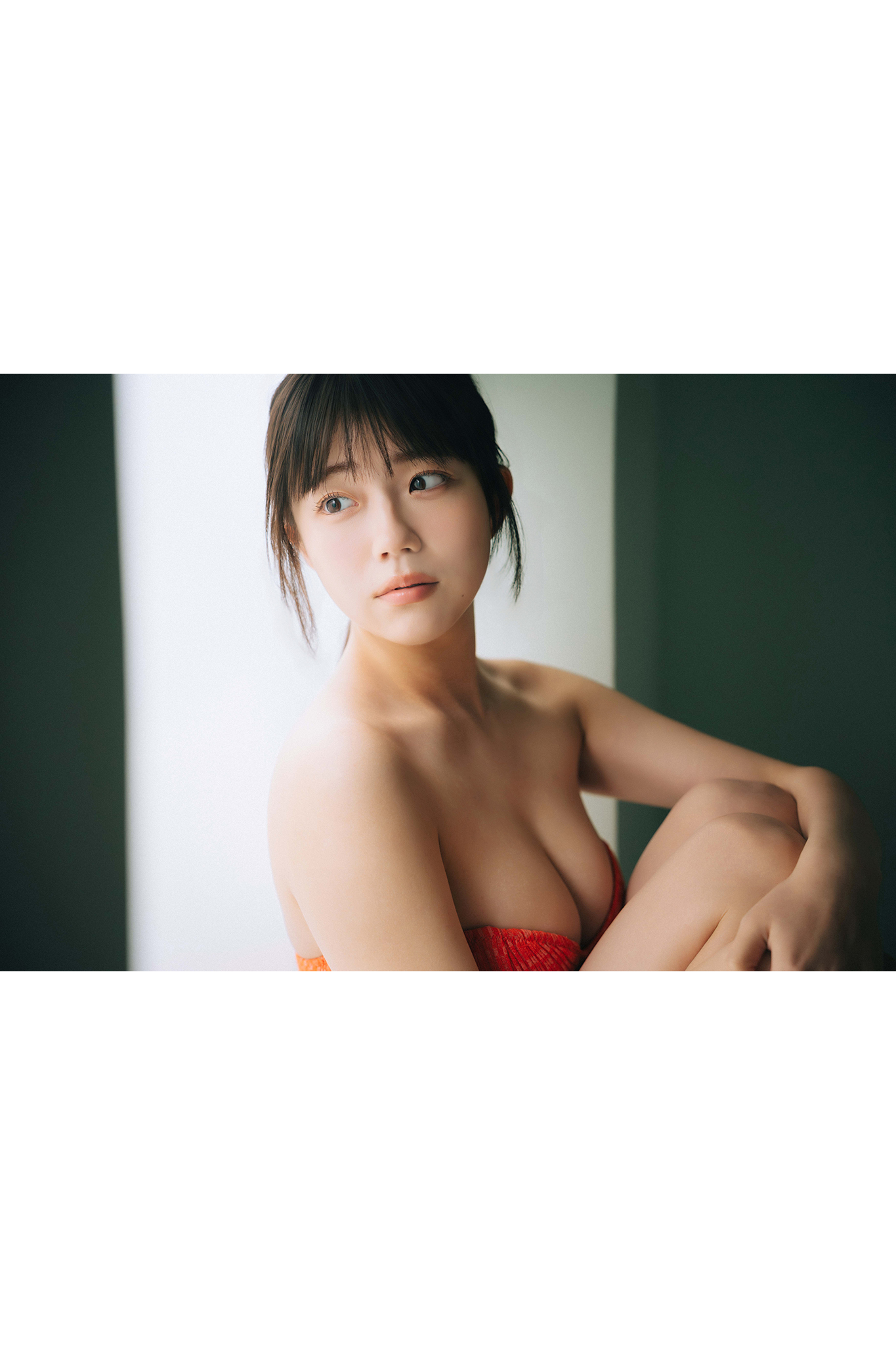 [Photobook] STU48 工藤理子「LOOK ME！！」【ヤングチャンピオンデジグラ】