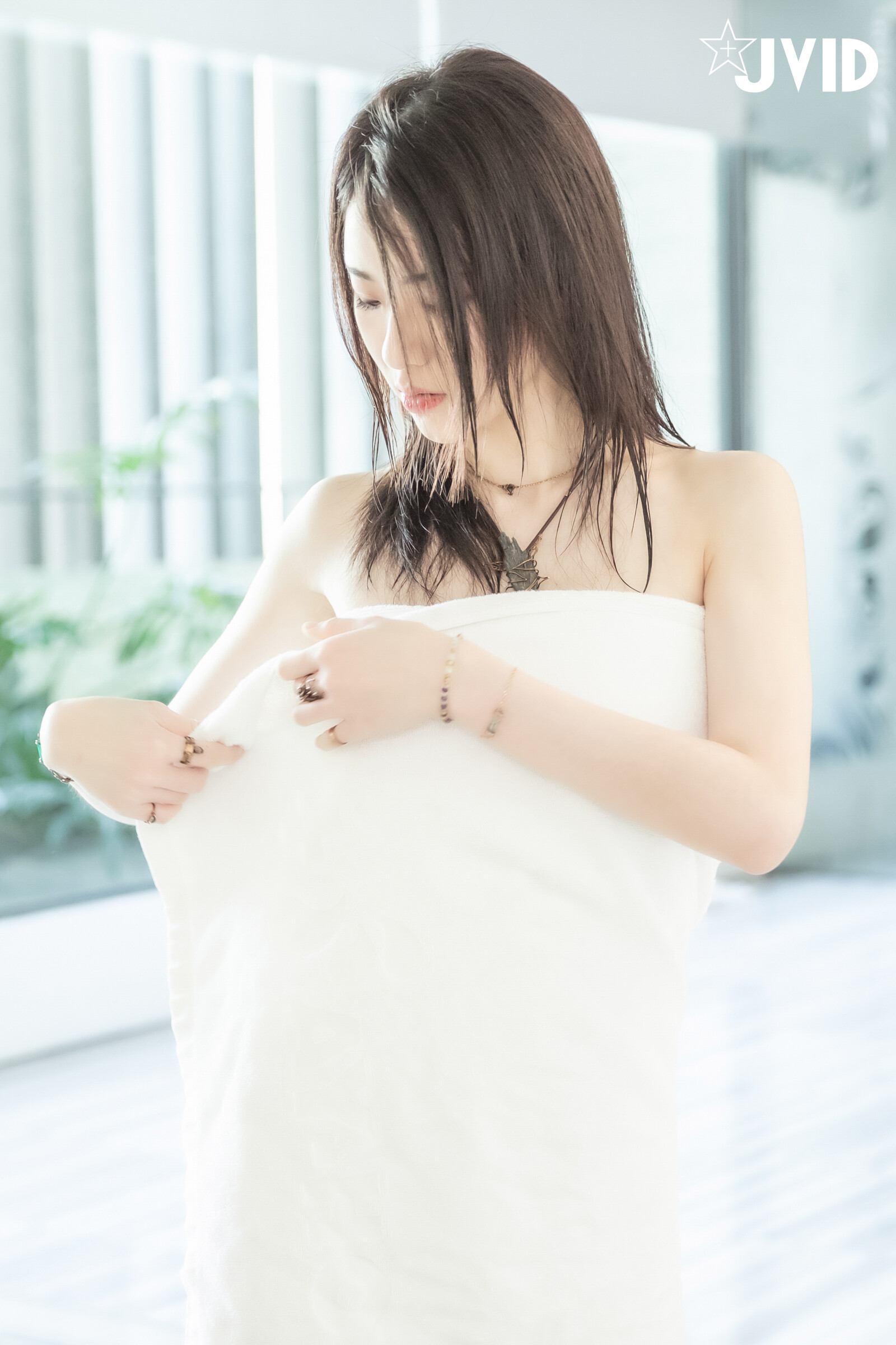 [JVID] 阿黎 – 白雪公主-雪白美乳-湿身-淋浴-裸泡无遮掩全露