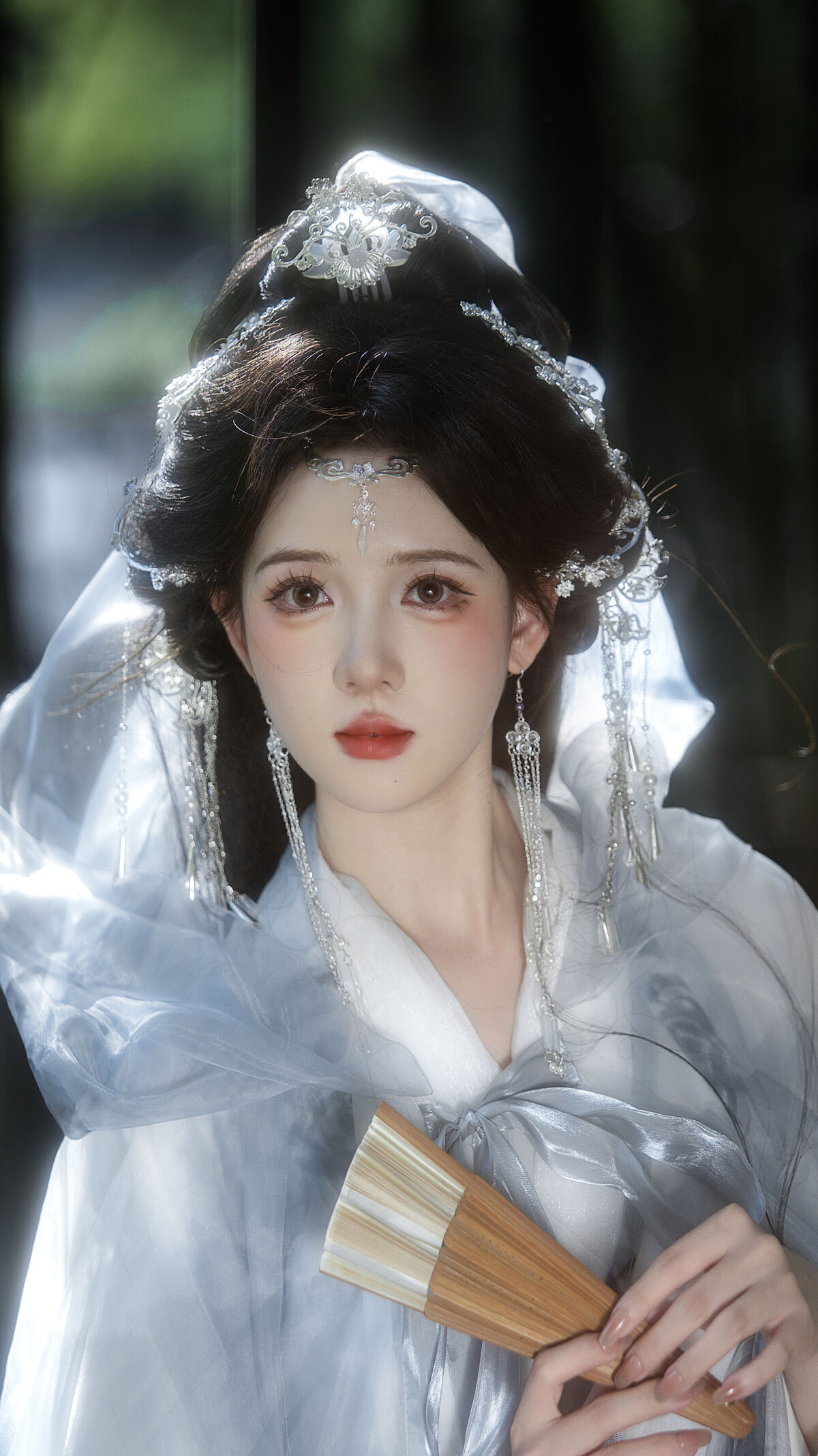 YiTuYu艺图语 Vol.10525 Yi Ming