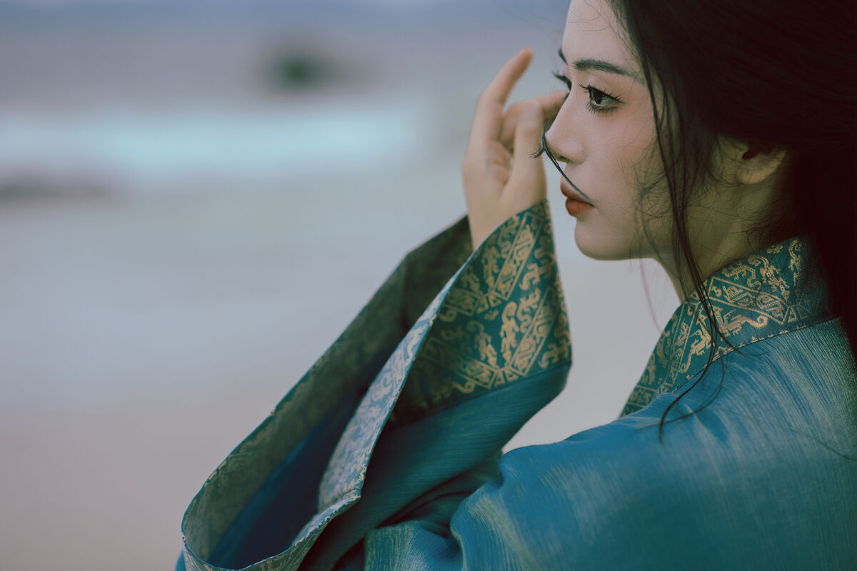 YiTuYu艺图语 Vol.10289 Qing Yi