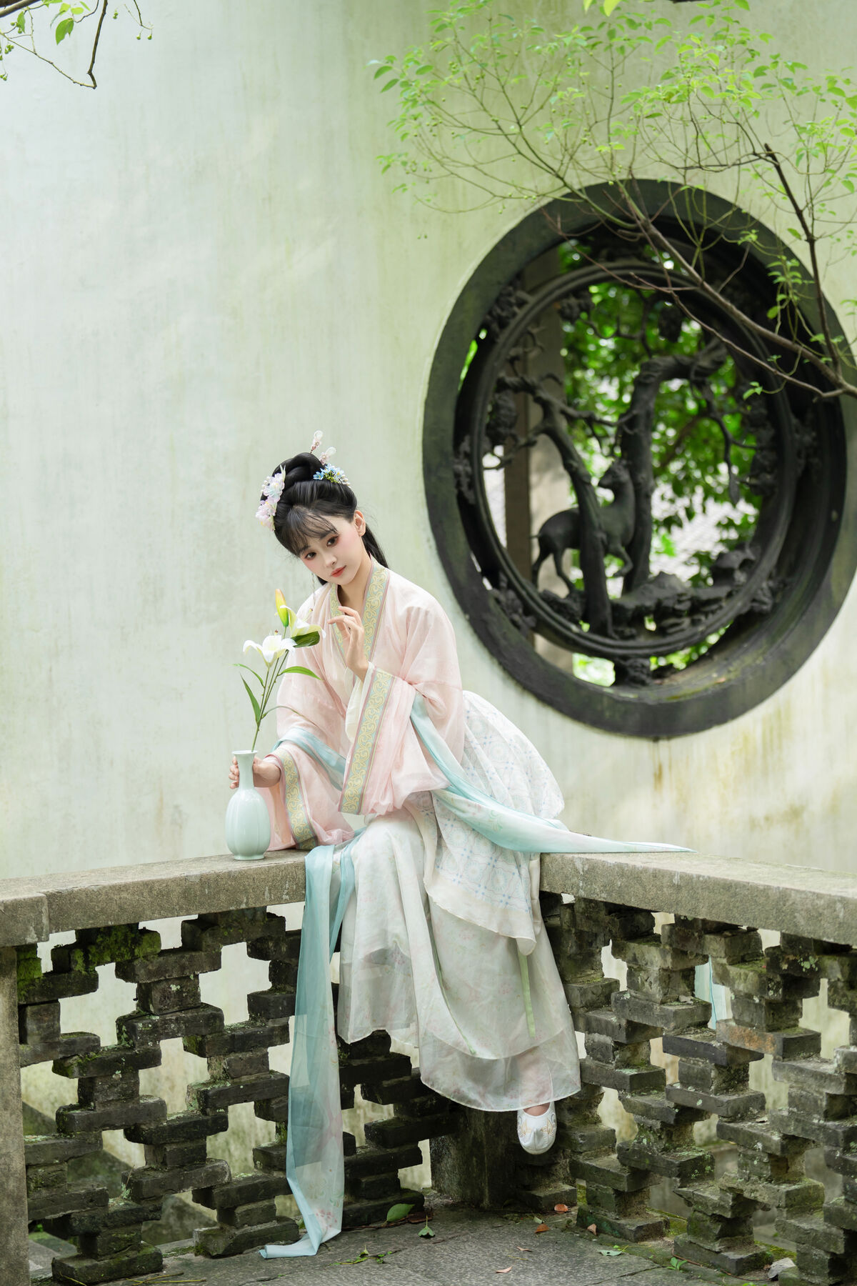 YiTuYu艺图语 Vol.10585 Jiao Yi Zhi Sui Sui 46 YiTuYu艺图语 Vol.10585 Jiao Yi Zhi Sui Sui