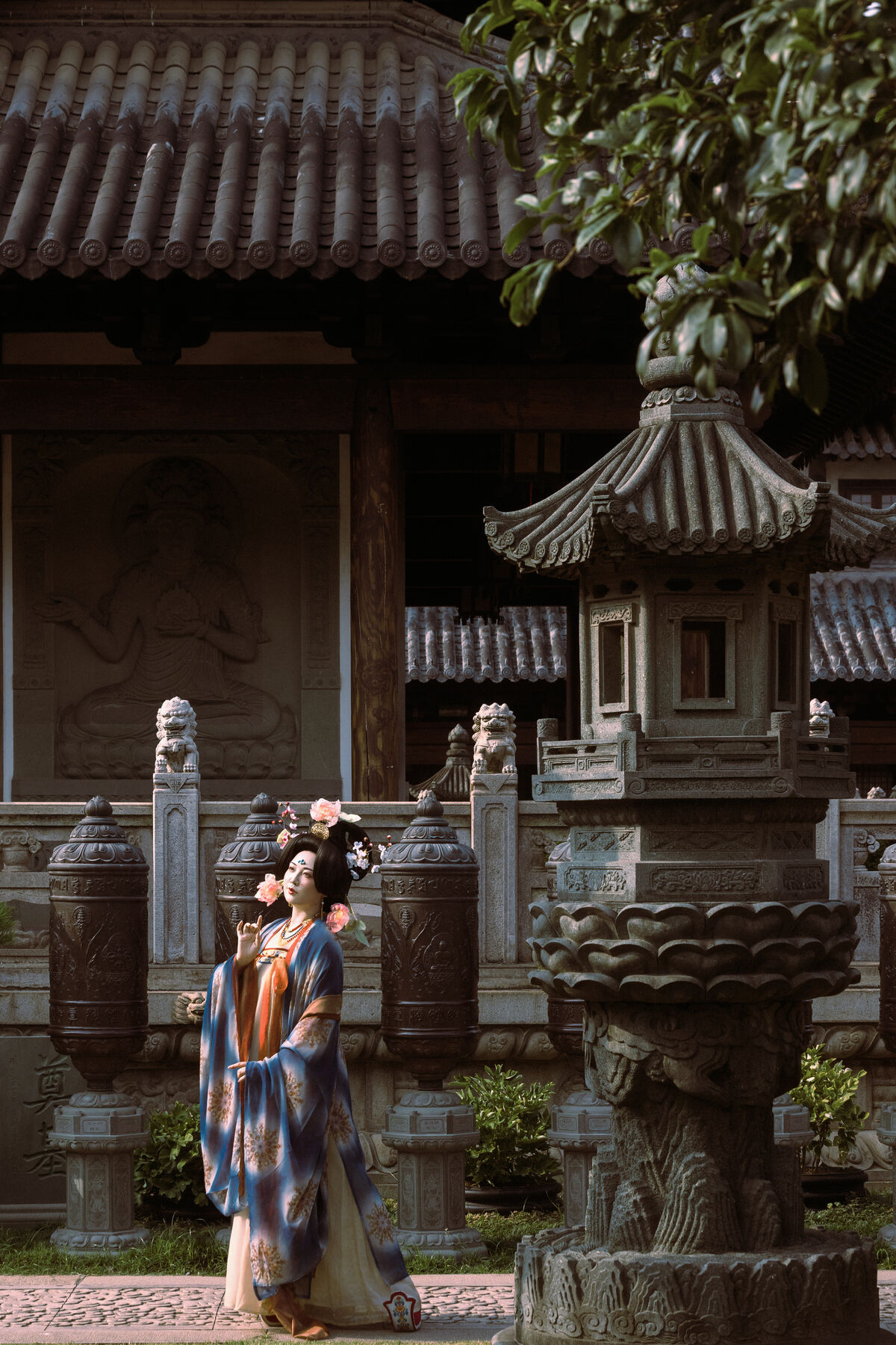 YiTuYu艺图语 Vol.10545 Yue Ye Wei Yang 44 YiTuYu艺图语 Vol.10545 Yue Ye Wei Yang