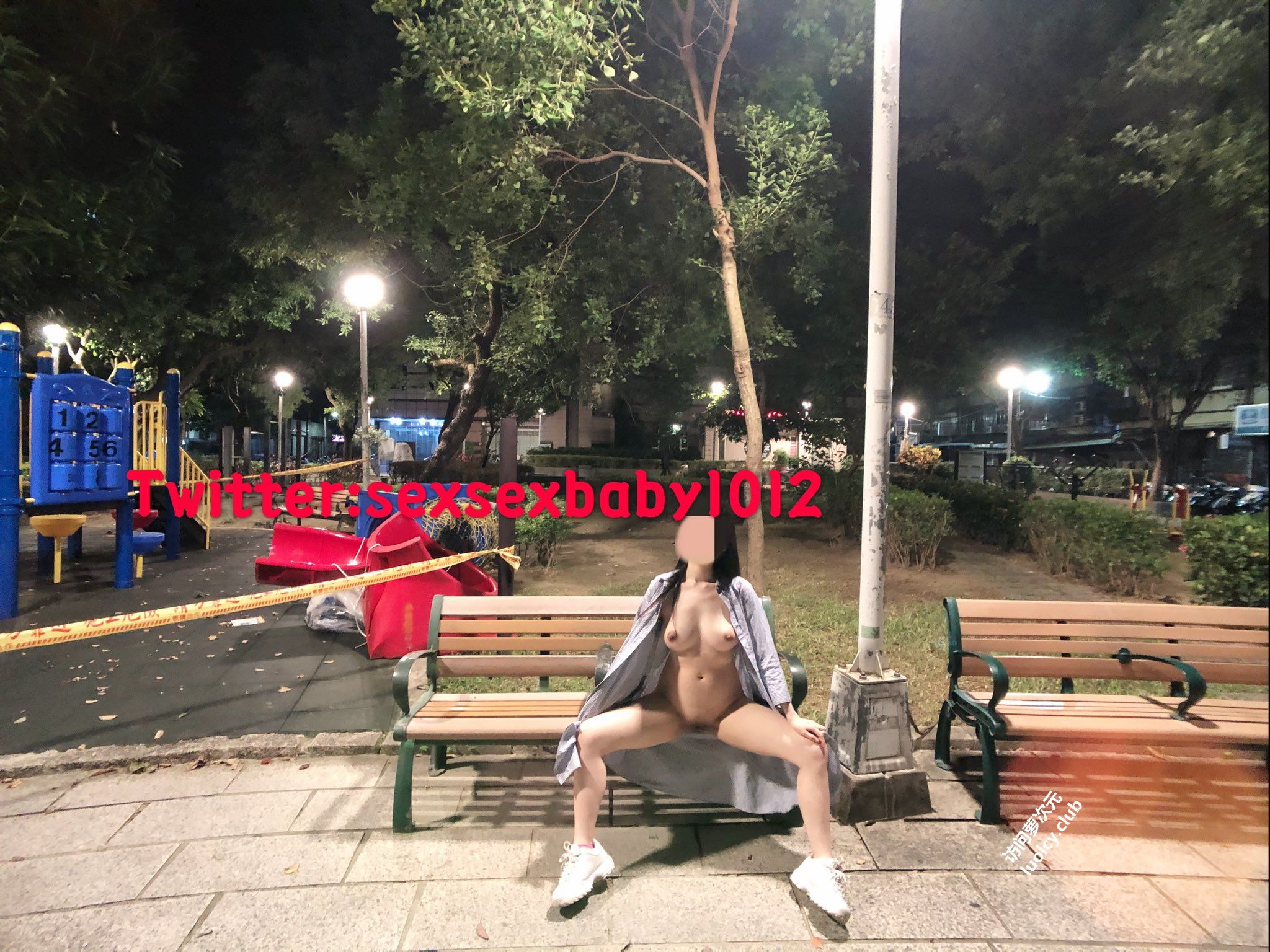 [OtherXXX] 薇安安： 极品福利姬 人前露出福利订阅
