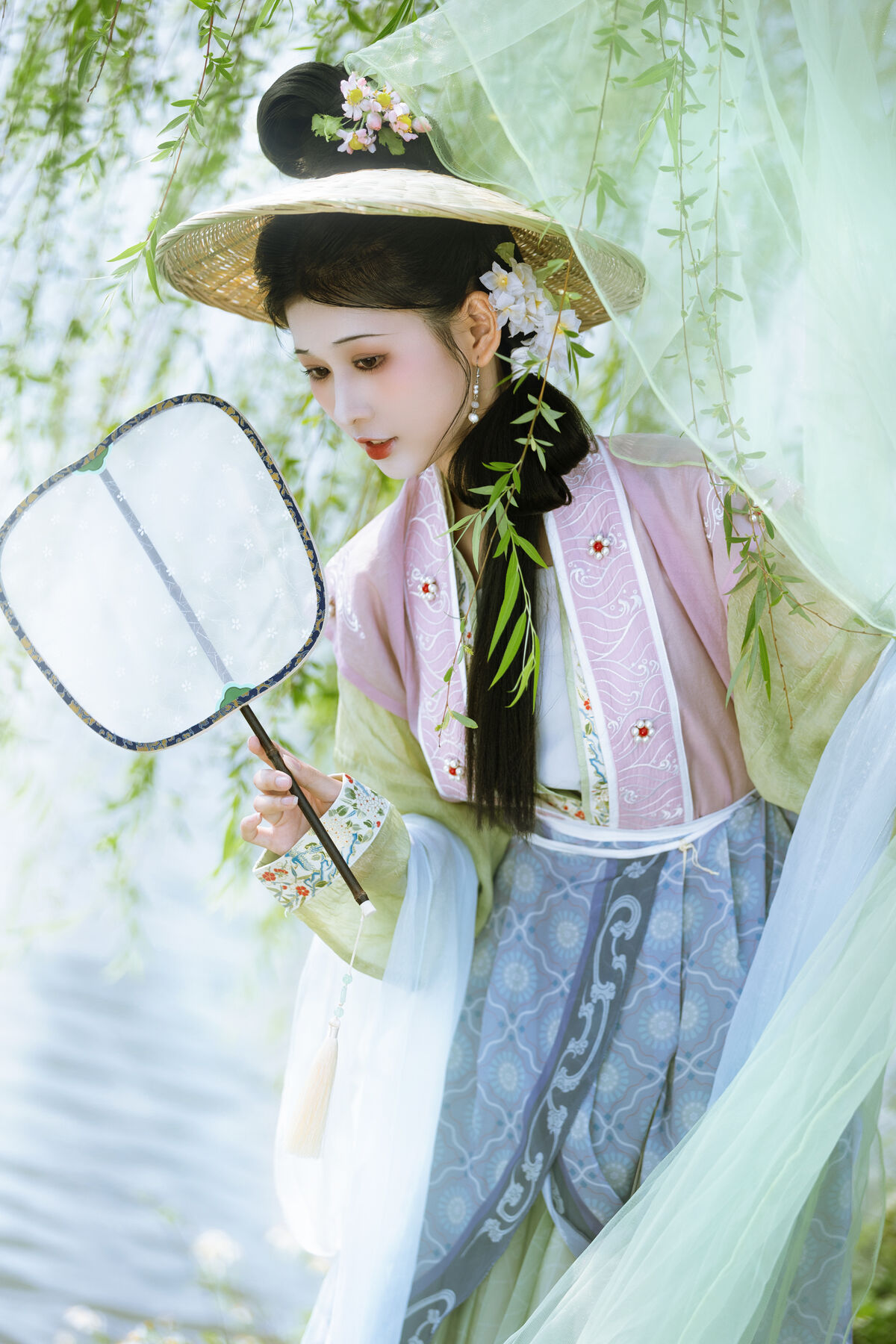 YiTuYu艺图语 Vol.10290 Xiao Y Jin Tian Ye Hen Kai Xin