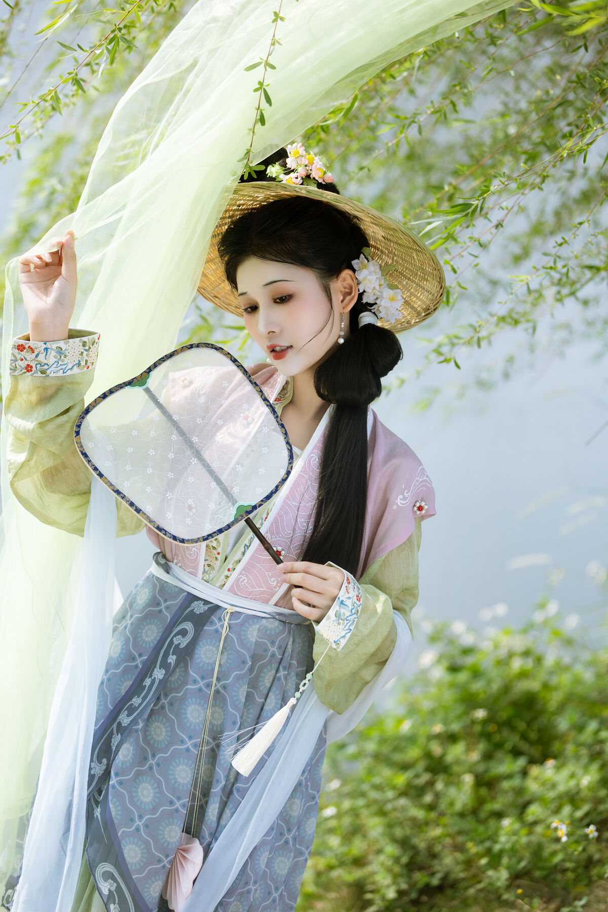 YiTuYu艺图语 Vol.10290 Xiao Y Jin Tian Ye Hen Kai Xin