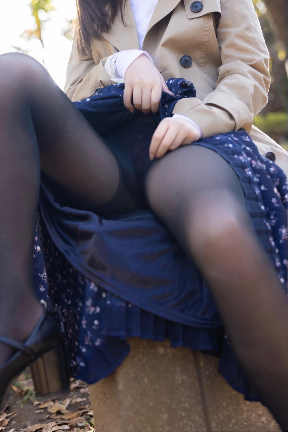 PANCHIRA - 全編制服パンチラ写真集 02