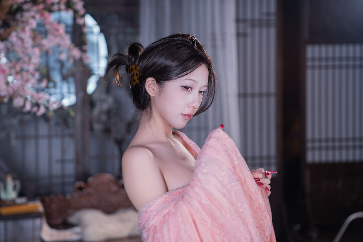 YiTuYu艺图语 Vol.10550 KK Hao E