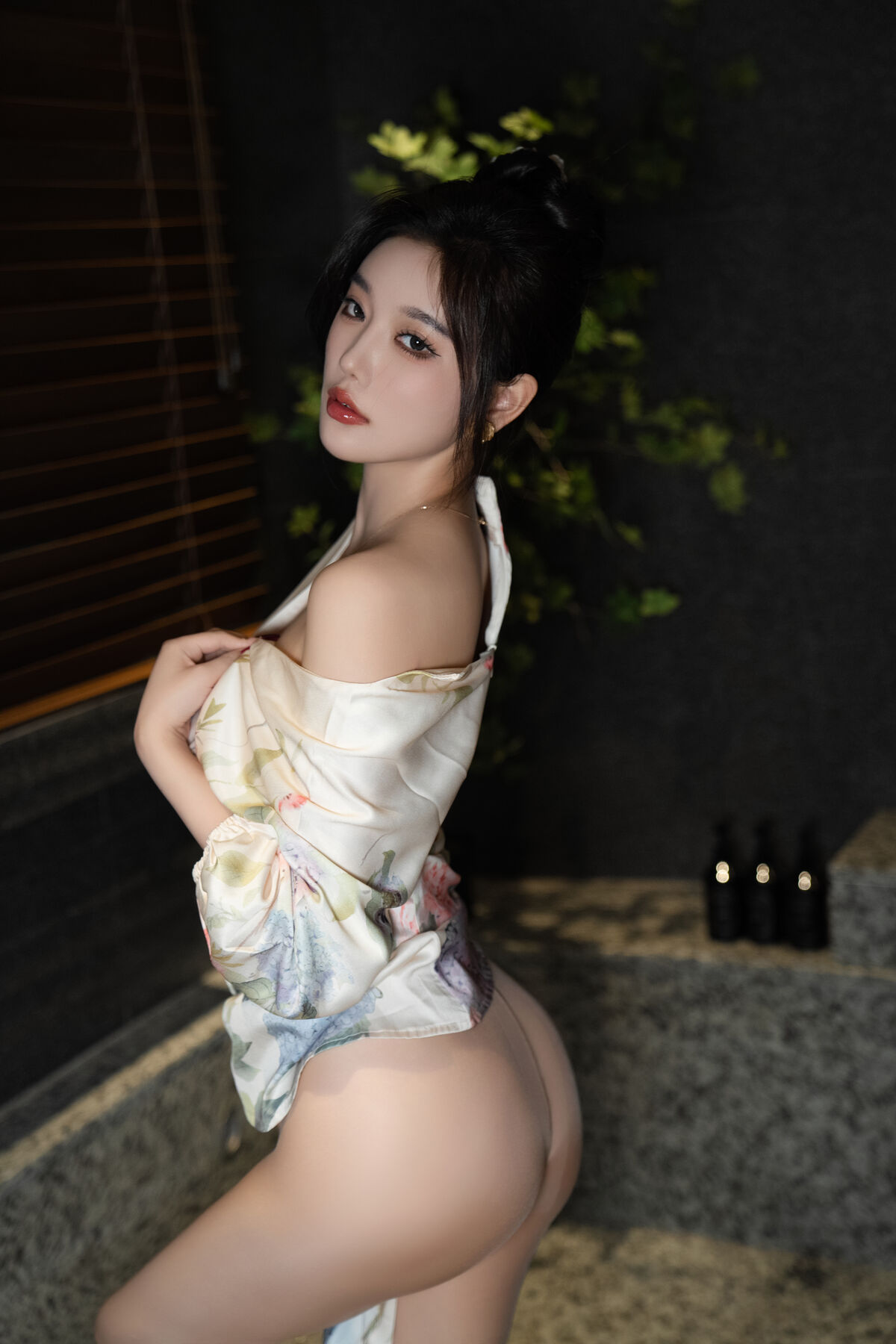 内购无水印 Yang Chen Chen 杨晨晨Yome - 秀人网模特 红色情趣 Part02