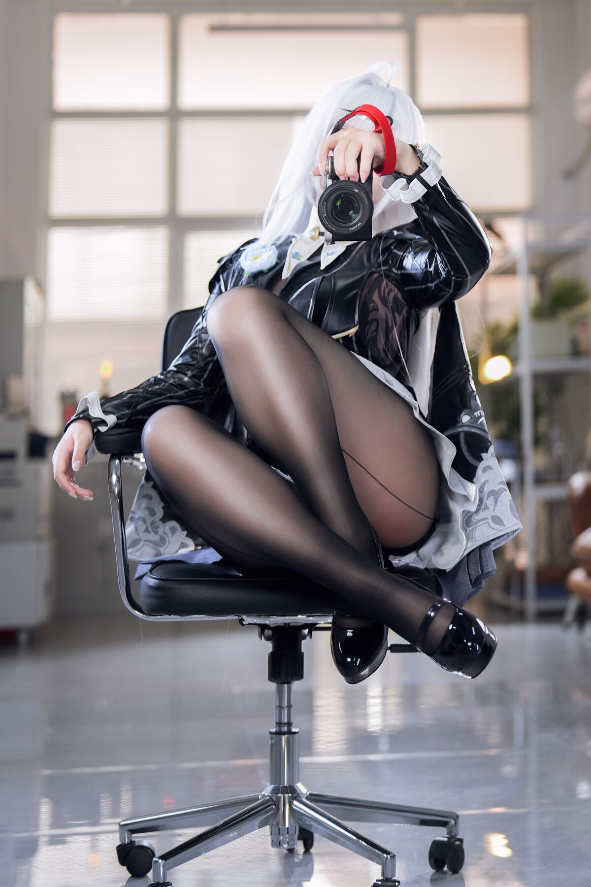 Coser@半半子 - 绝区零 儀玄師匠 墨形影踪