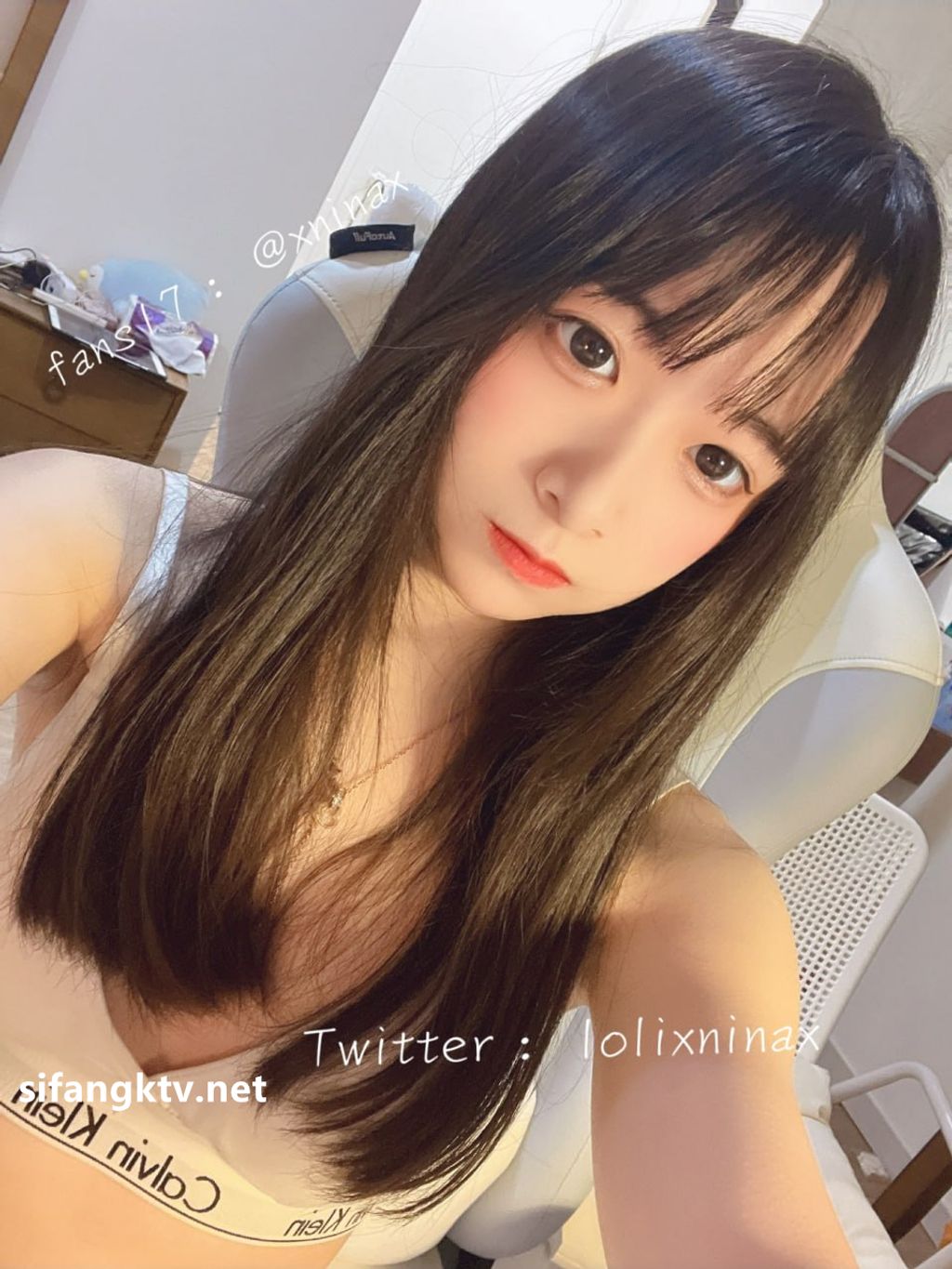 lolixnixax(小只马妮娜): 超级可爱的双马尾福利姬 #01 377 lolixnixax(小只马妮娜): 超级可爱的双马尾福利姬 #01