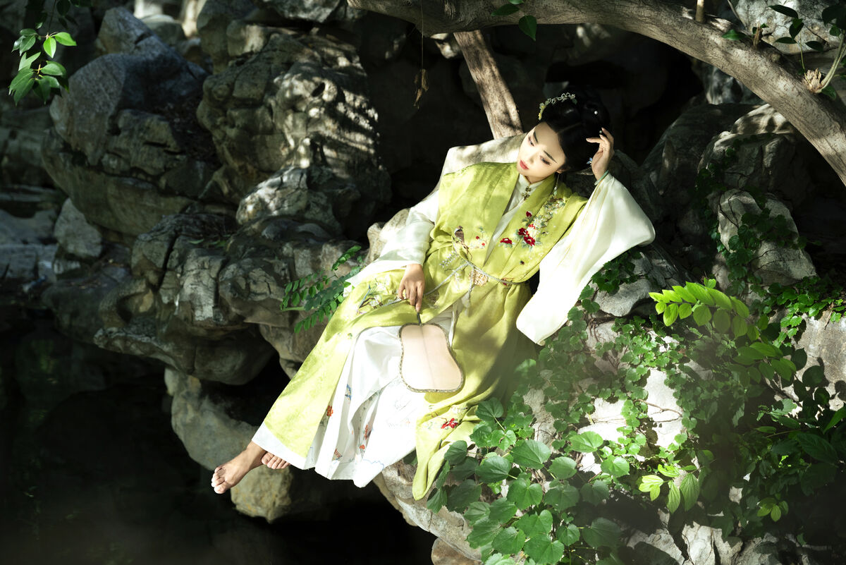 YiTuYu艺图语 Vol.10448 Yi Ming