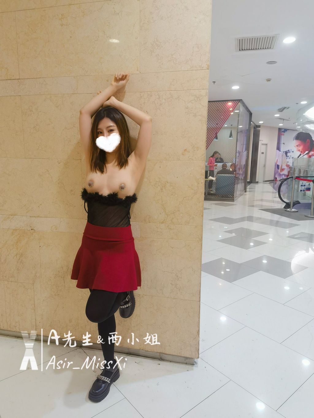 [OtherXXX] A先生西小姐： 淫妻调教 人前露出私拍福利