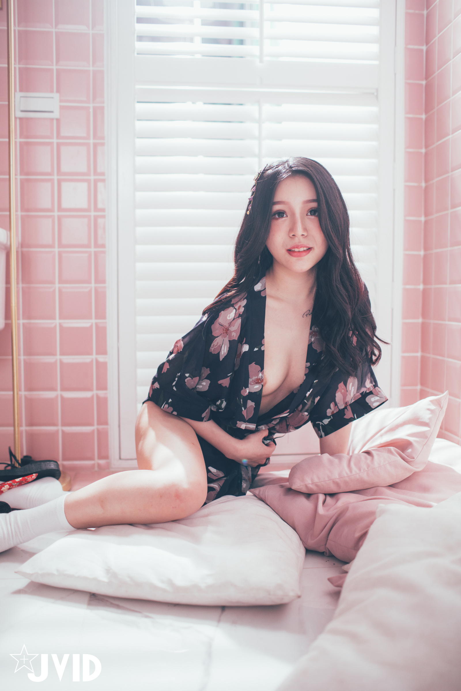 [JVID] 梵梵 – 天然美女梵梵 美麗無邪的笑容甜翻你的心