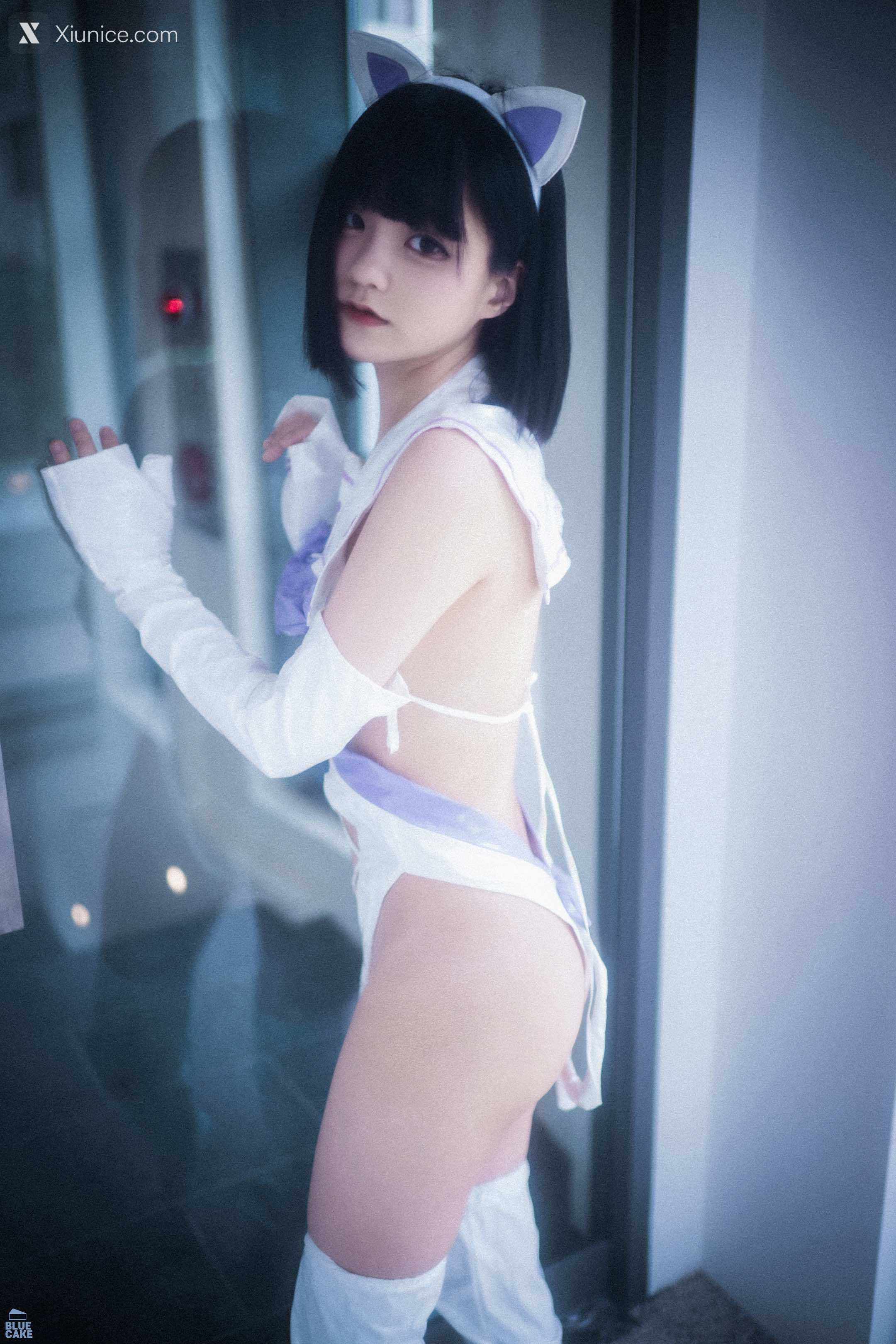 BLUECAKE Jeong Jenny (정제니) – Meow 4K