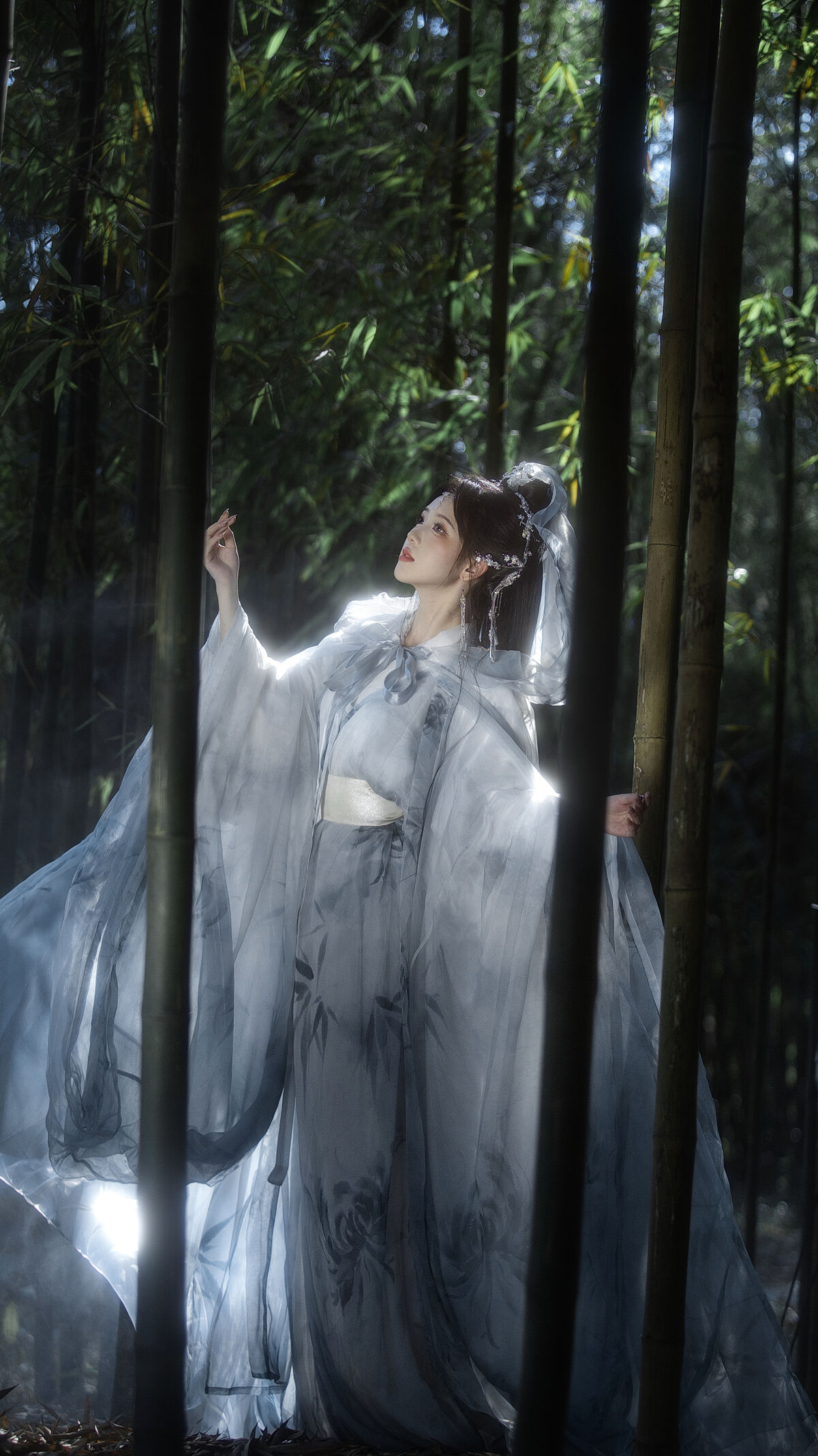 YiTuYu艺图语 Vol.10525 Yi Ming