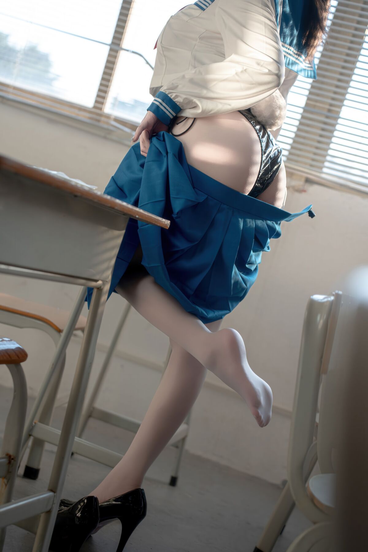 Coser@纸悦Etsu_ko - 水手服兔女郎