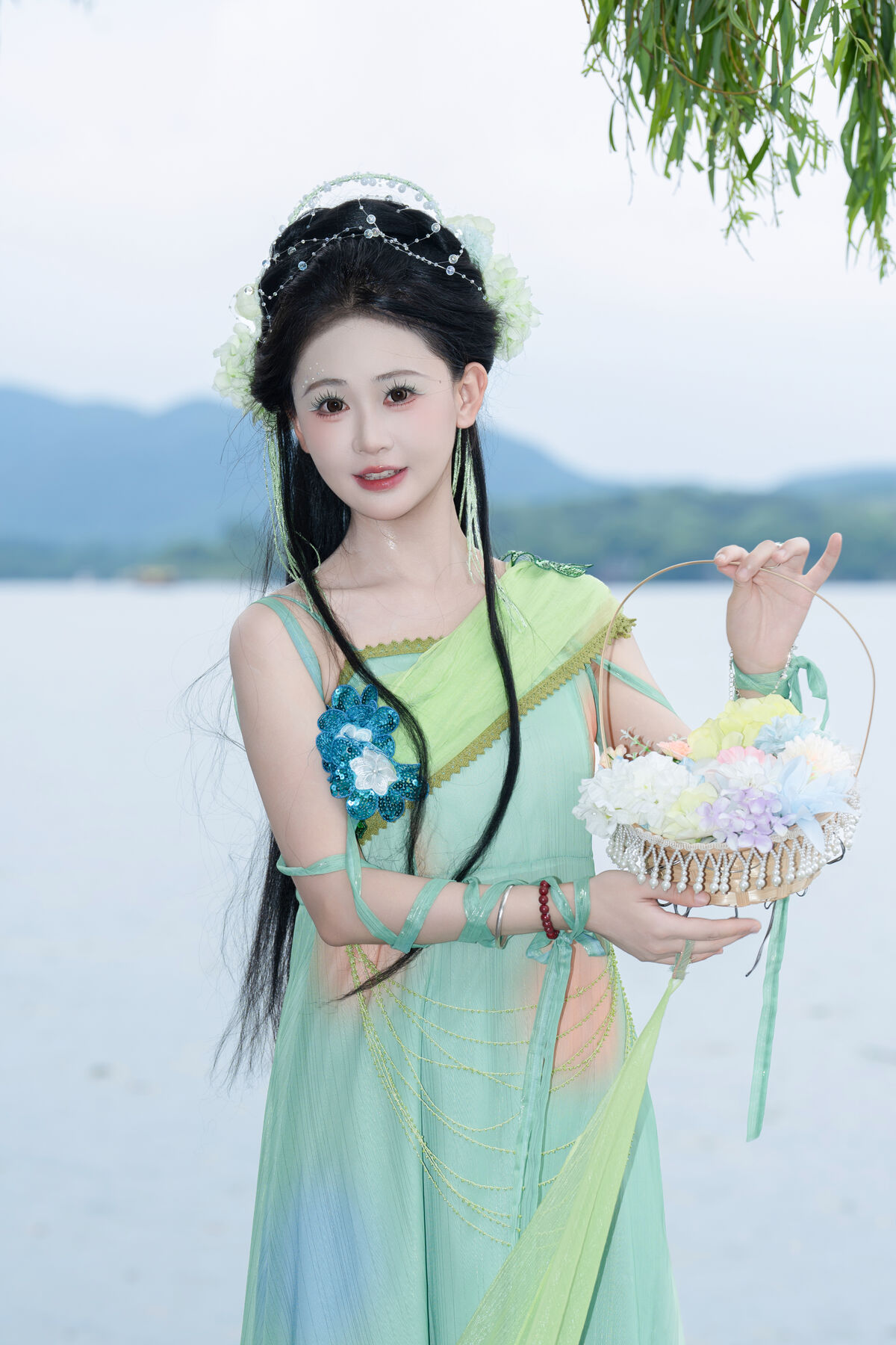 YiTuYu艺图语 Vol.10362 Jiao Yi Zhi Sui Sui