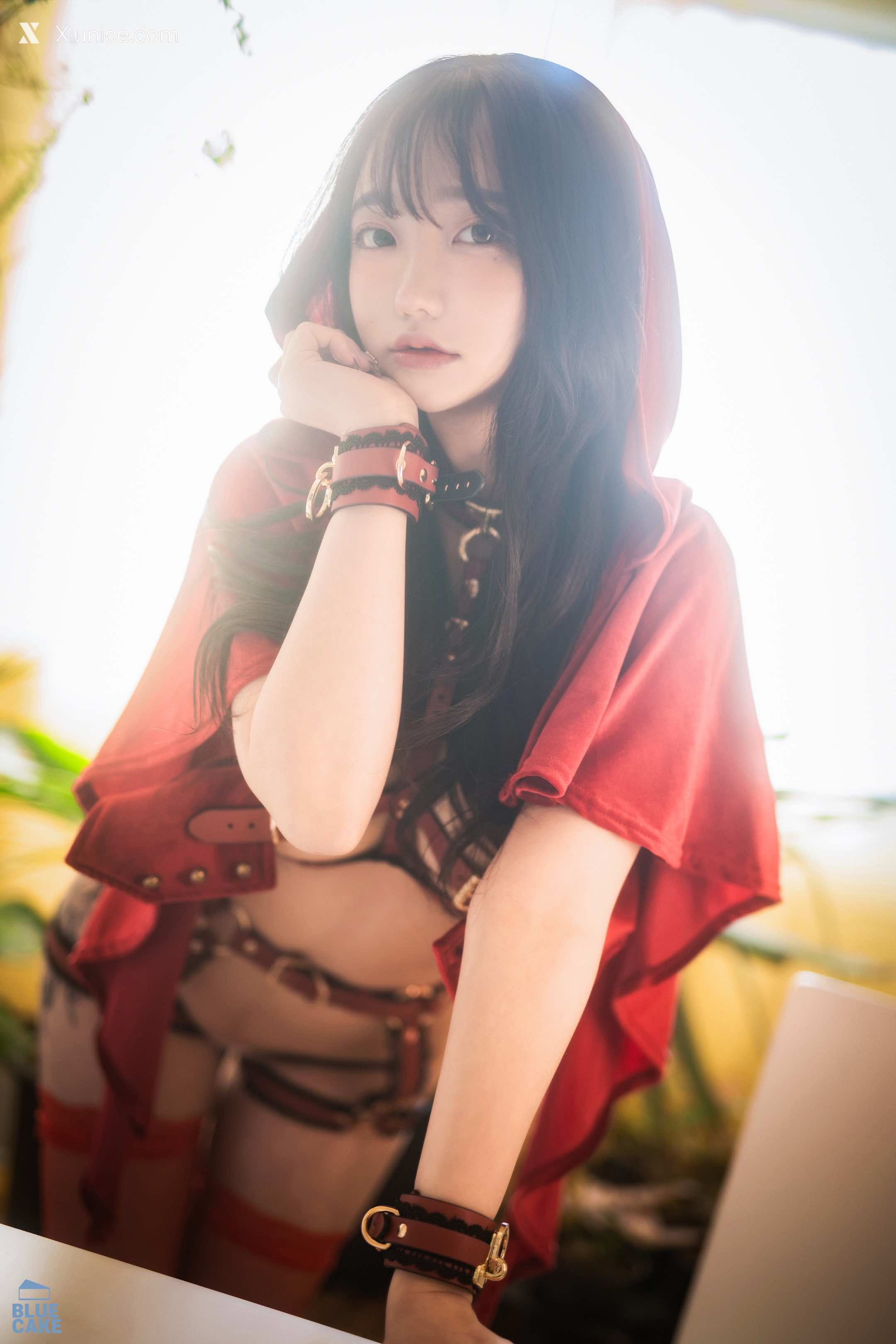 BLUECAKE Son Ye-Eun (손예은) – REDHOOD SM 4K