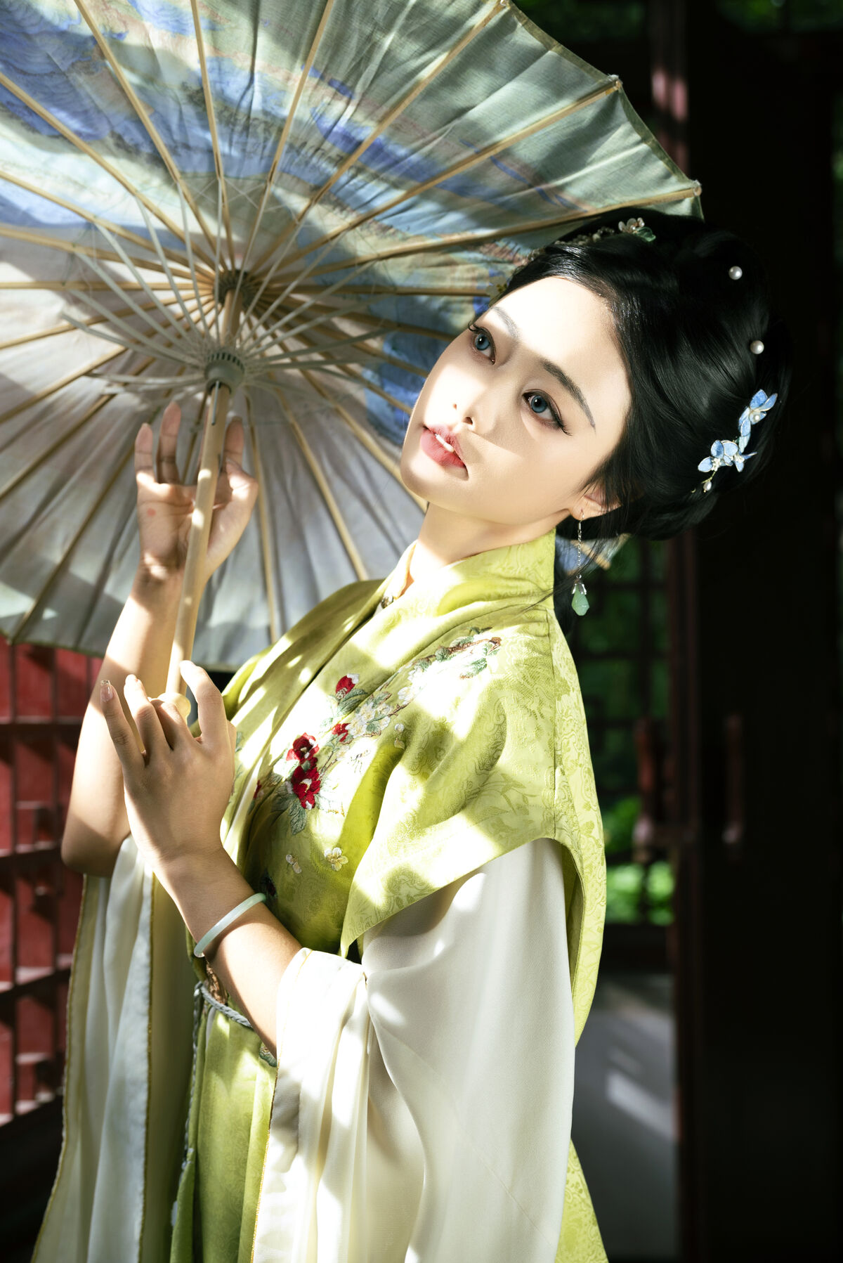 YiTuYu艺图语 Vol.10448 Yi Ming
